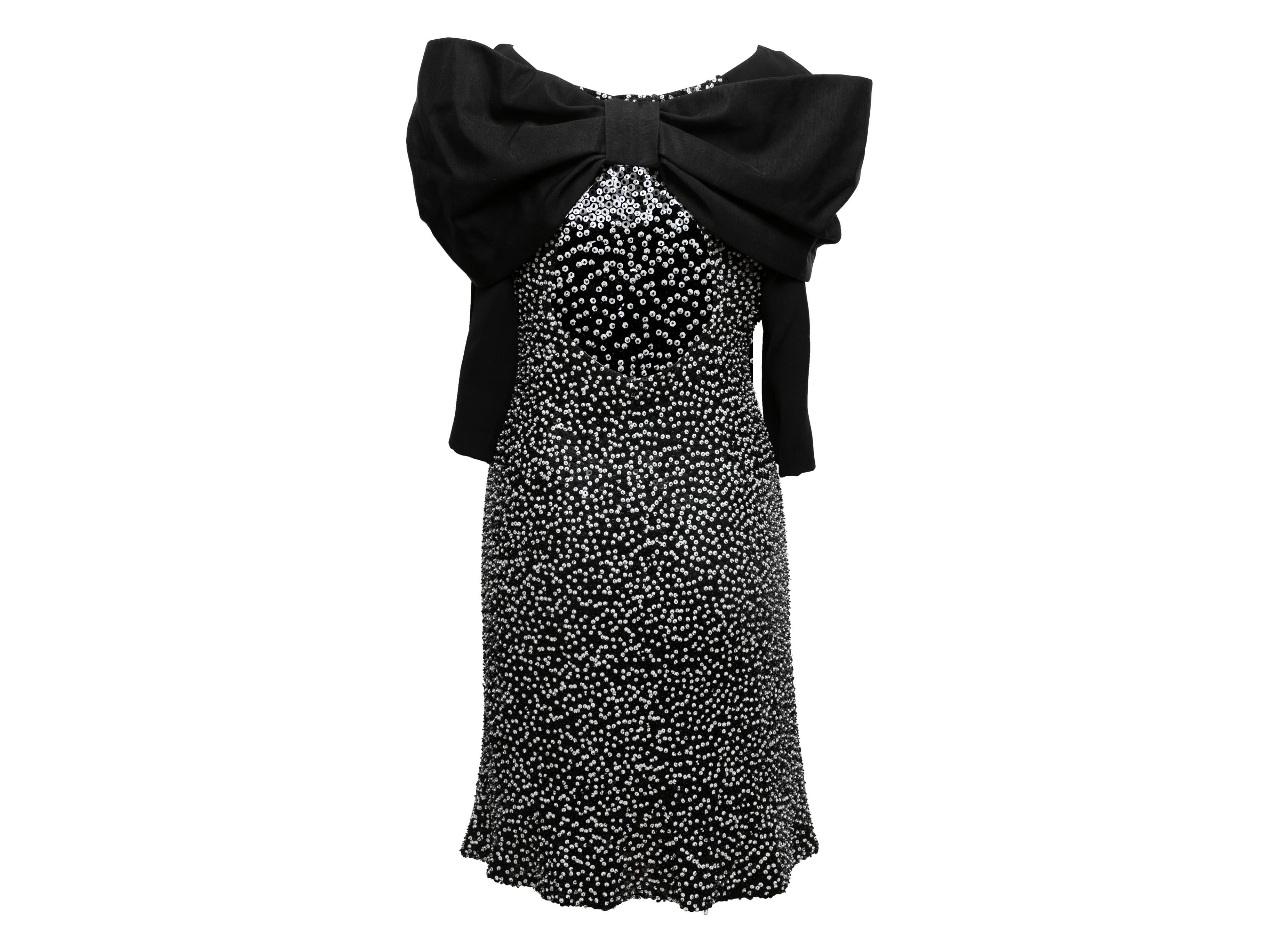 Black & White Giorgio Armani Sequined Bow Dress Size IT 42 In Excellent Condition For Sale In New York, NY