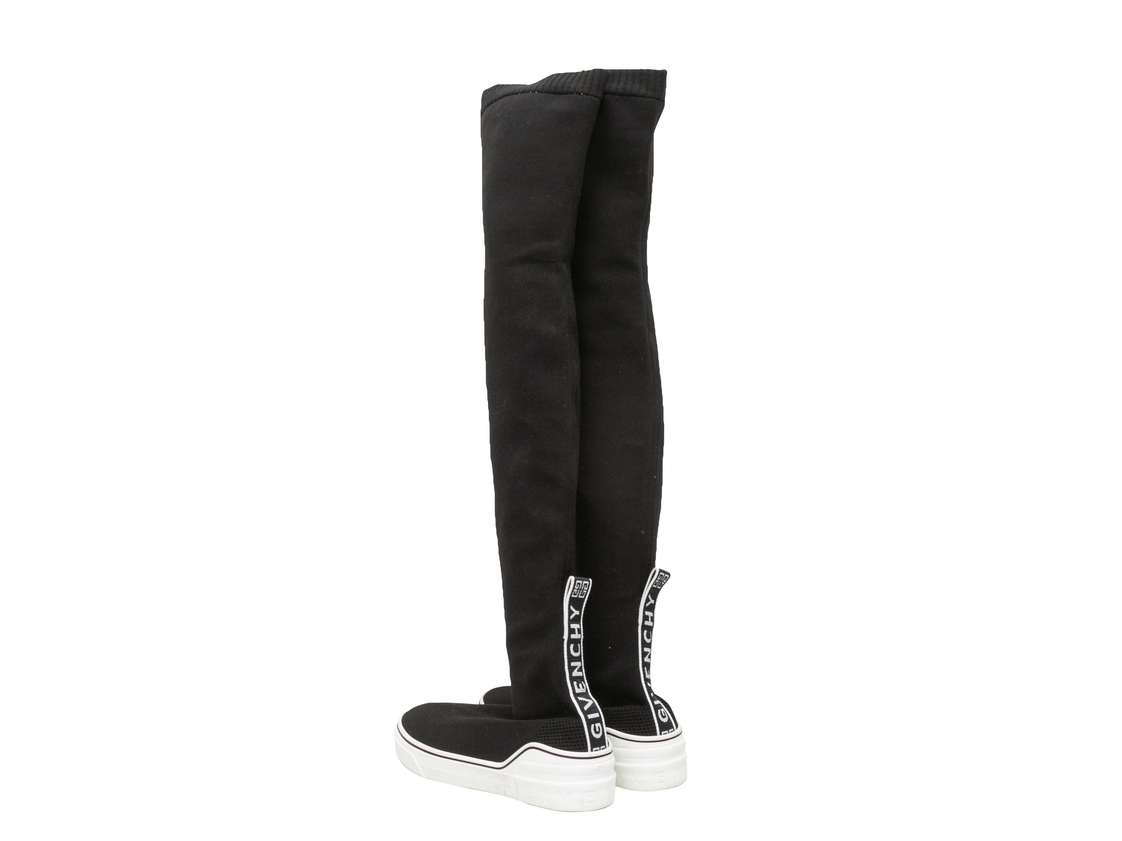 Women's Black & White Givenchy Over-The-Knee Sock Sneakers Size 38.5 For Sale