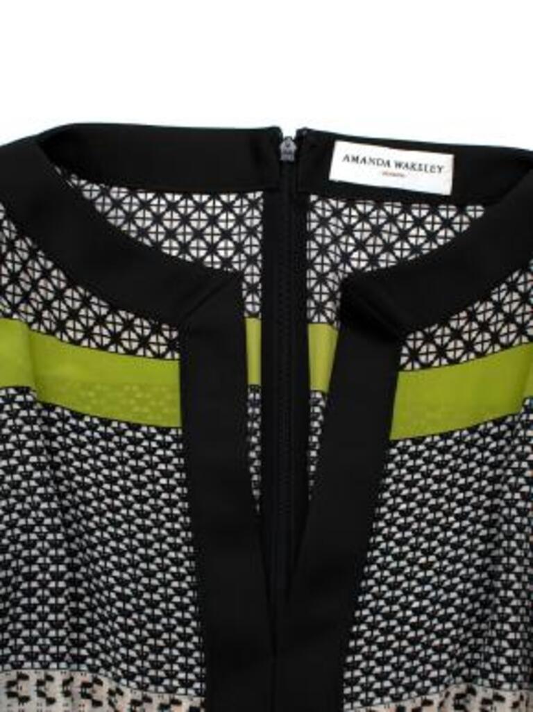 Gray Black, white & green geometric print silk dress For Sale
