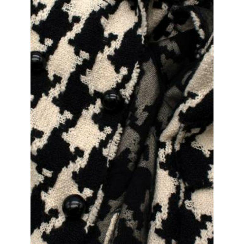 black & white houndstooth boucle wool coat For Sale 5