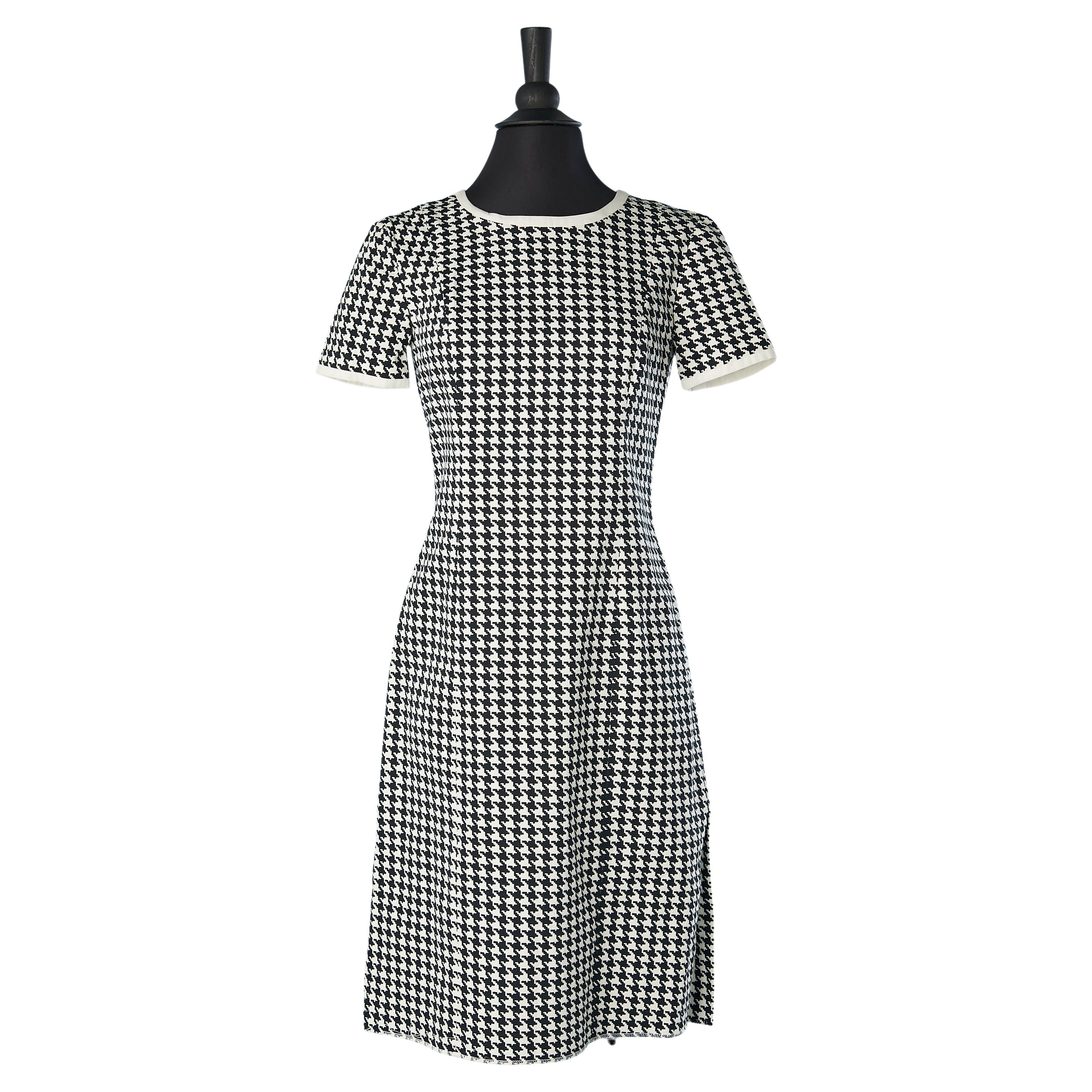 Black & white houndstooth pattern dress Oliver by Valentino  For Sale