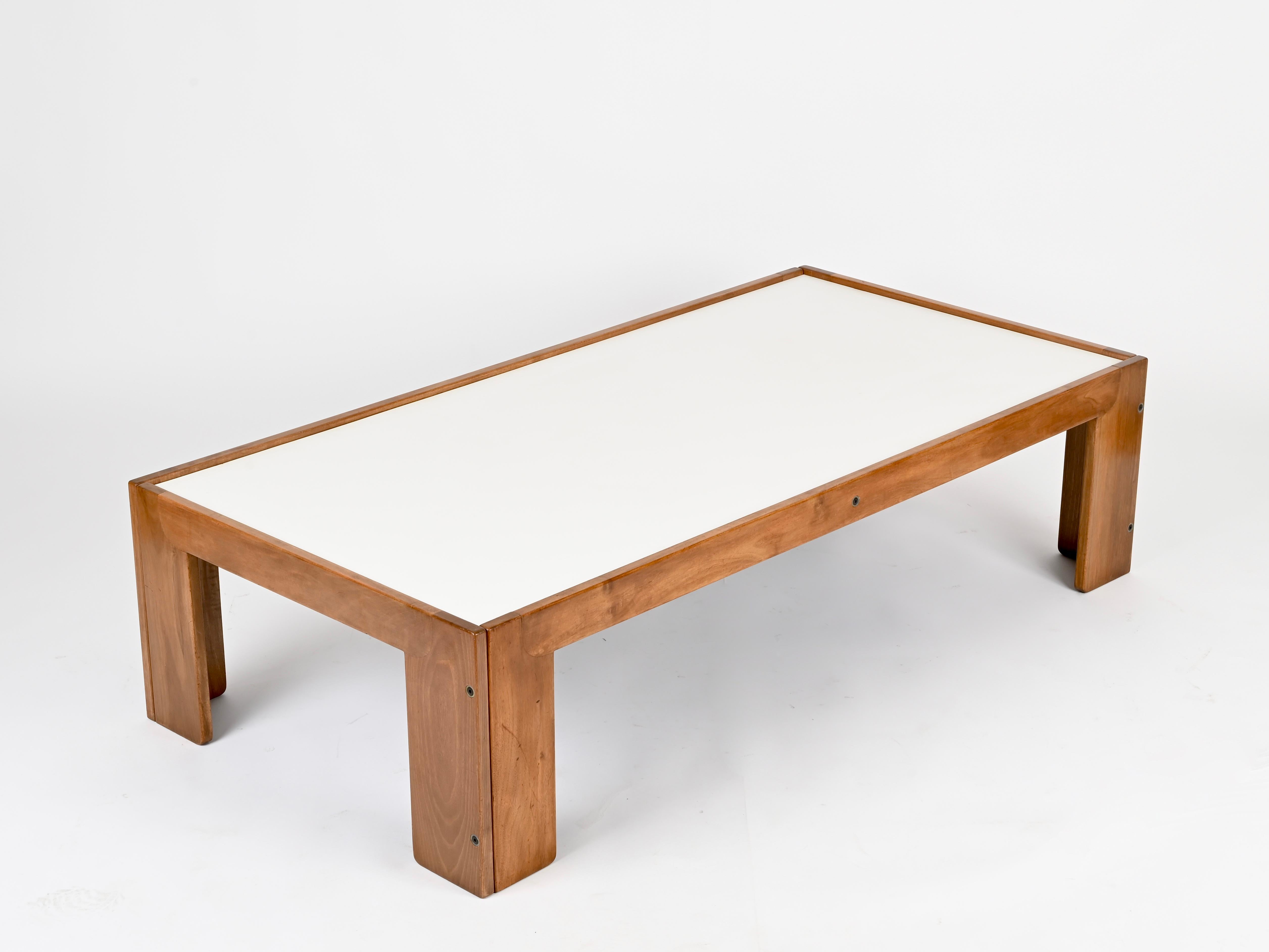 Black & White Large Coffee Table by Afra and Tobia Scarpa for Cassina, Italy 60s In Good Condition For Sale In Roma, IT