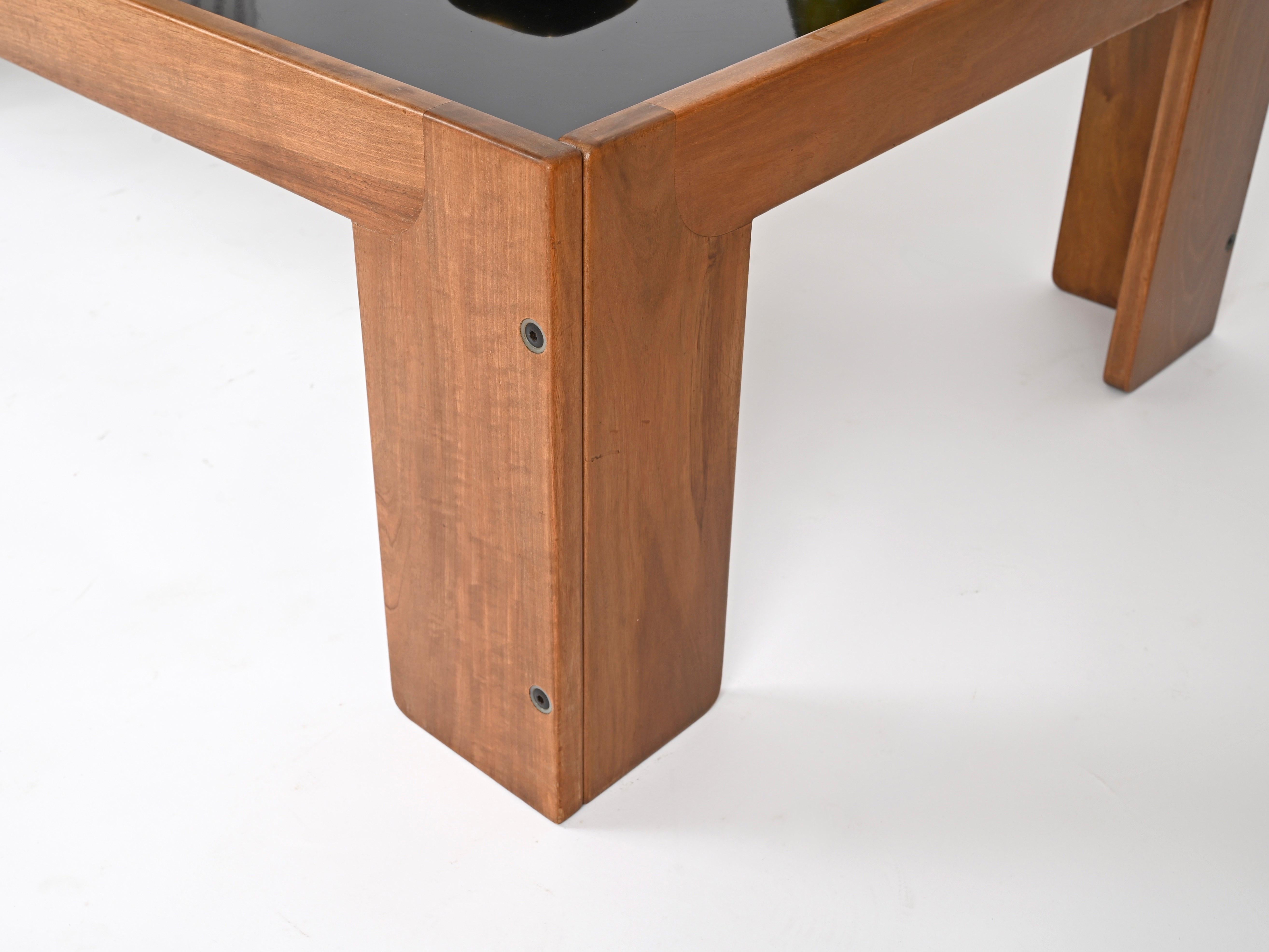 Wood Black & White Large Coffee Table by Afra and Tobia Scarpa for Cassina, Italy 60s For Sale