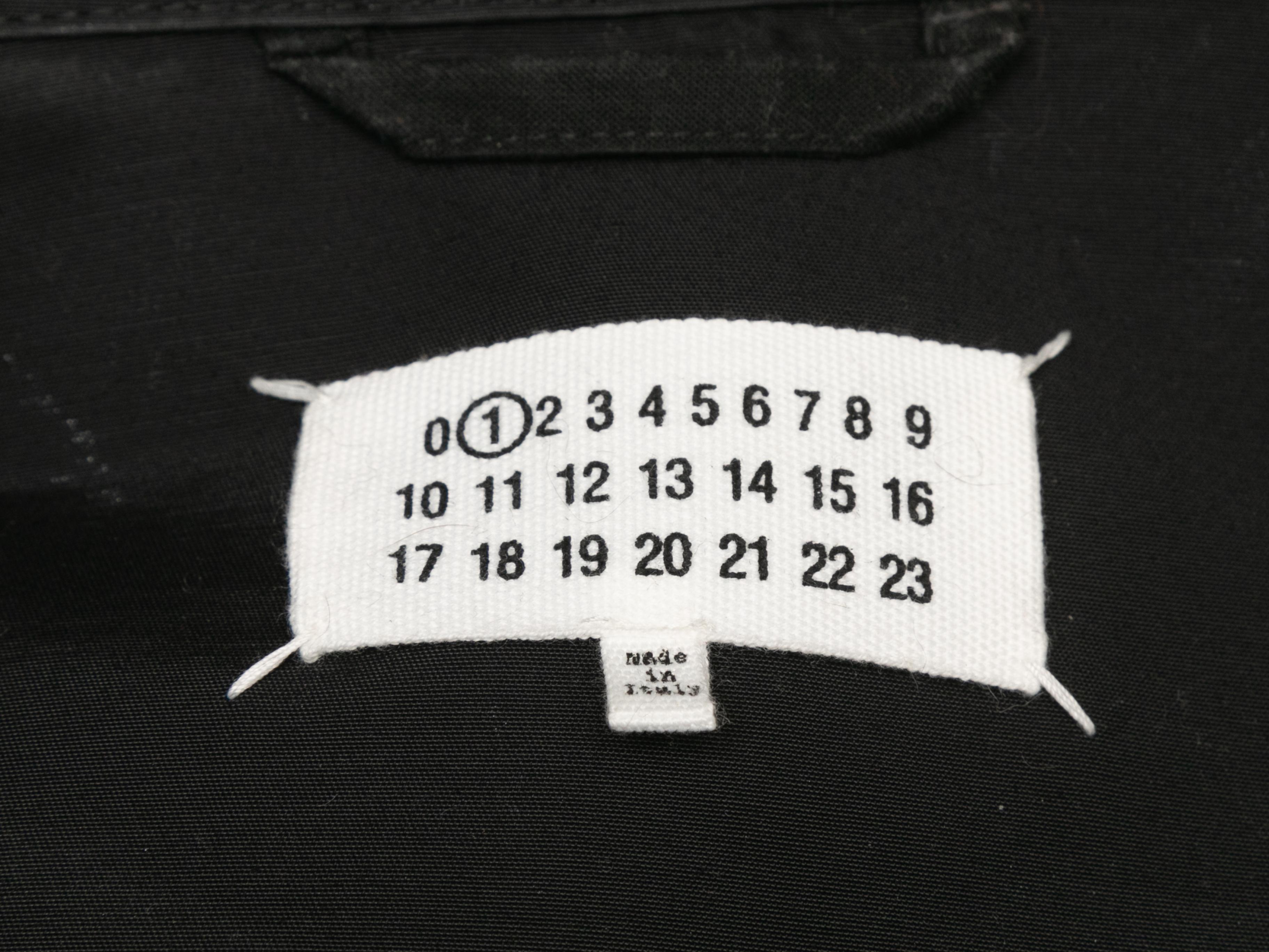 Black & White Maison Margiela Graphic Text Print Parka Size EU 36 For Sale 1