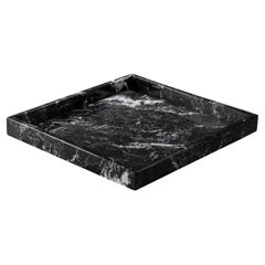 Black & White Marble Square Tray on Plinth