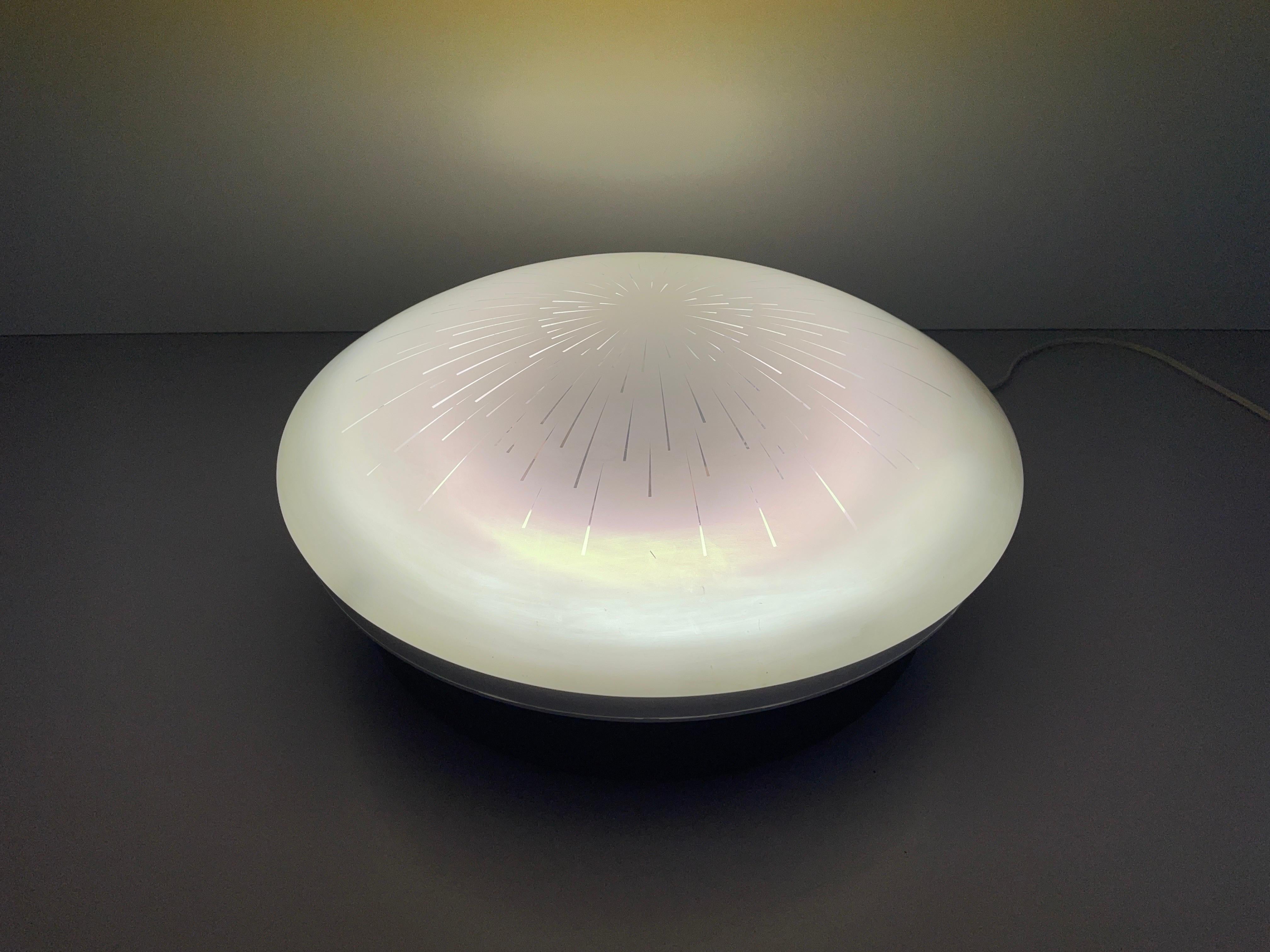 Black-white Metal Body and Plexiglass Mushroom Flush Mount, 1960s, Italy For Sale 2