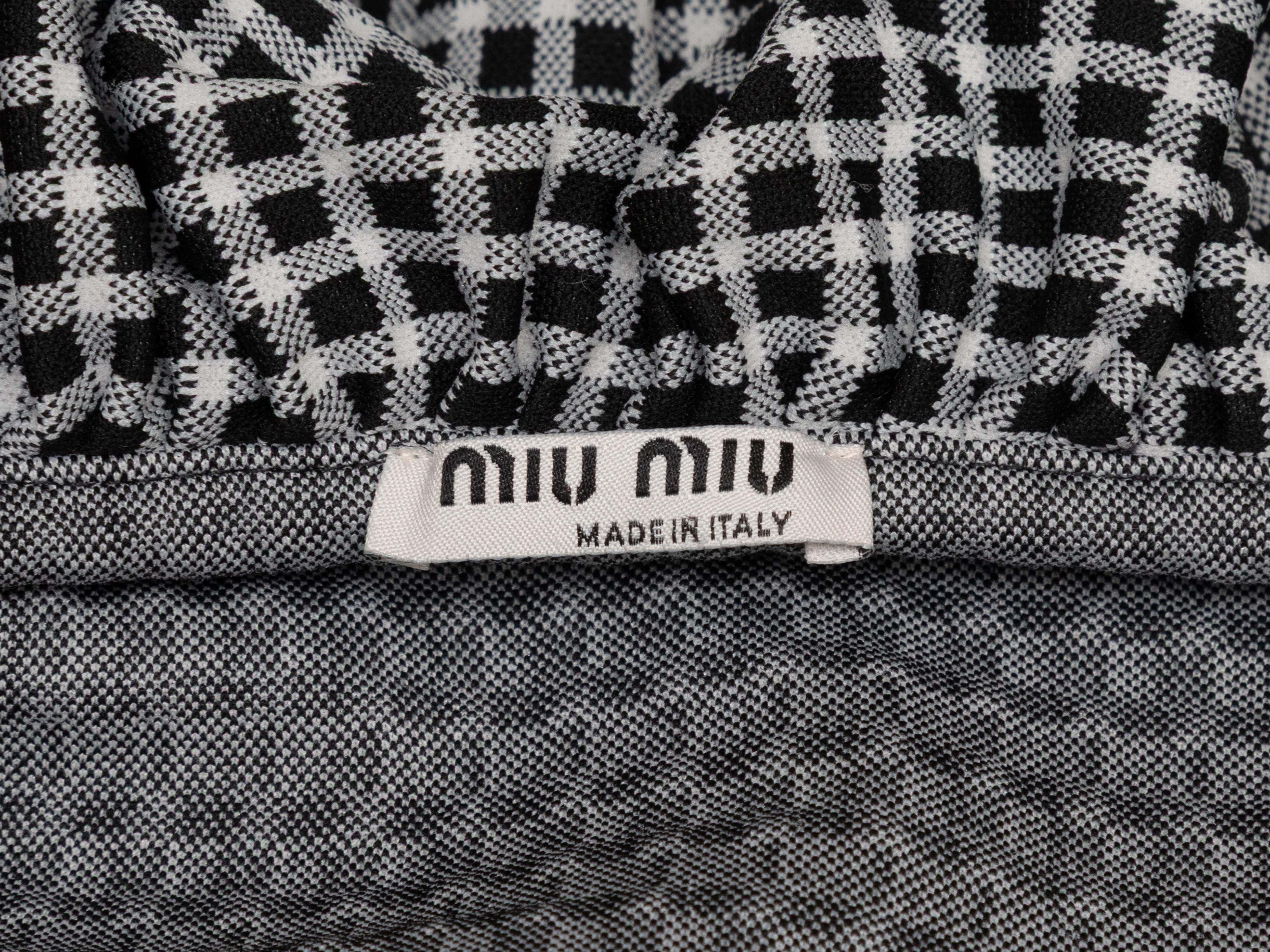 Black & White Miu Miu Gingham Long Sleeve Off-The-Shoulder Dress Size US XS In condizioni buone in vendita a New York, NY