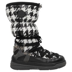 Moncler Insolux pied de poule in bianco e nero, stivali da neve taglia 38