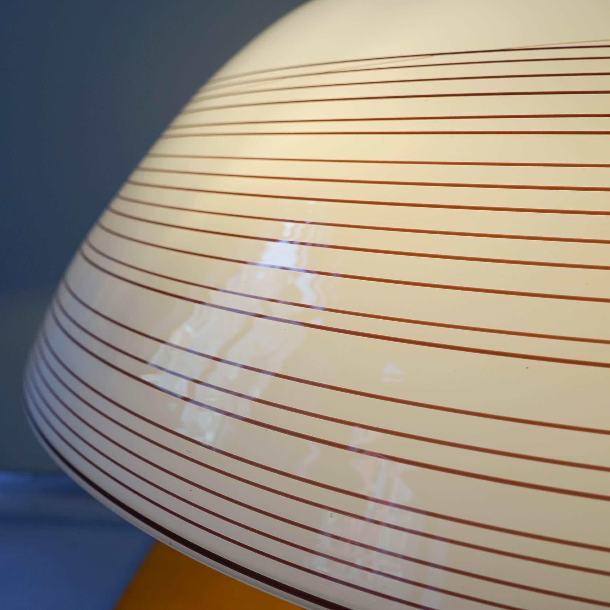 Black & White Murano Swirl Glass Table Lamp by Renato Toso for Leucos, 1970s For Sale 9