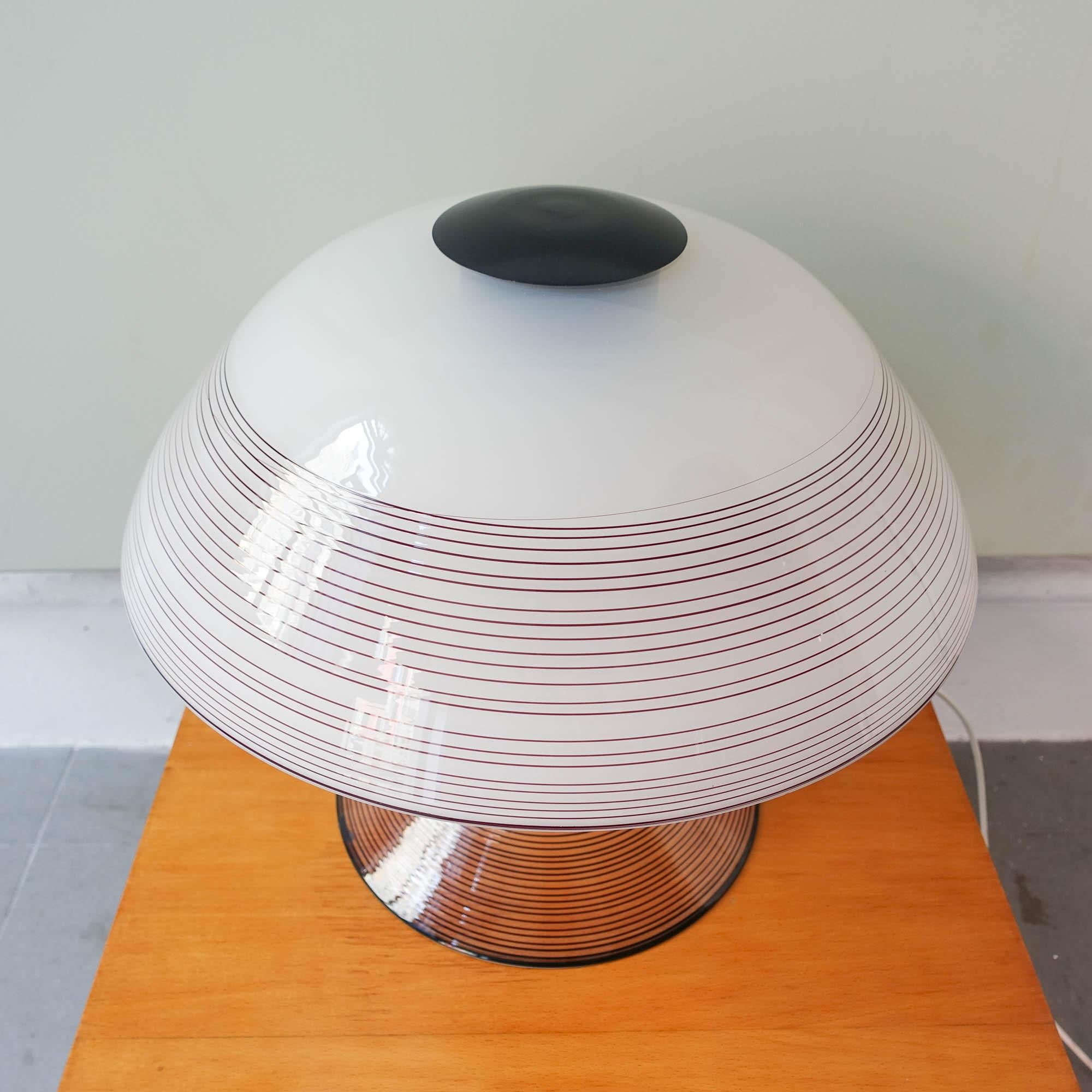 Black & White Murano Swirl Glass Table Lamp by Renato Toso for Leucos, 1970s For Sale 1