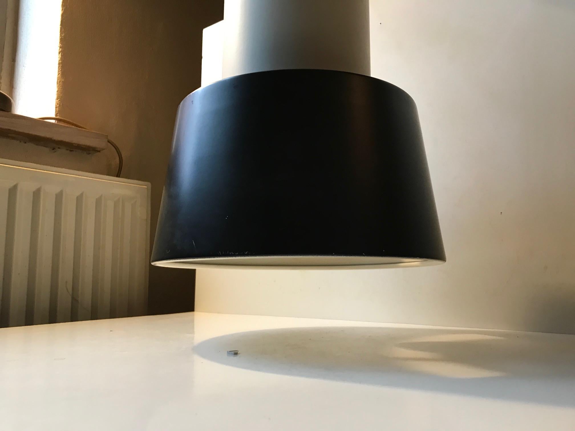 Black & White Nyboderpendel Ceiling Lamp by Svend Aage Petersen & Louis Poulsen In Good Condition For Sale In Esbjerg, DK