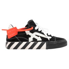 Black & White Off-White Suede Low-Top Sneakers Size 38