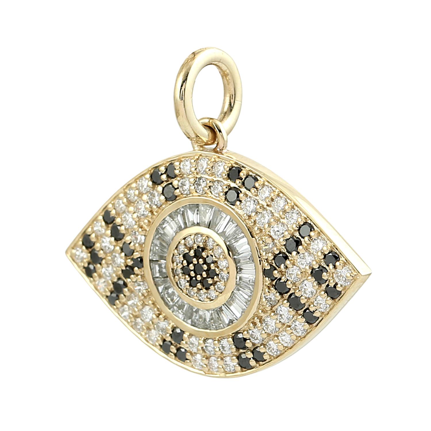 Art Déco Ciondolo a forma di occhio maligno in oro giallo 14 carati con pavé di diamanti bianchi e neri in vendita