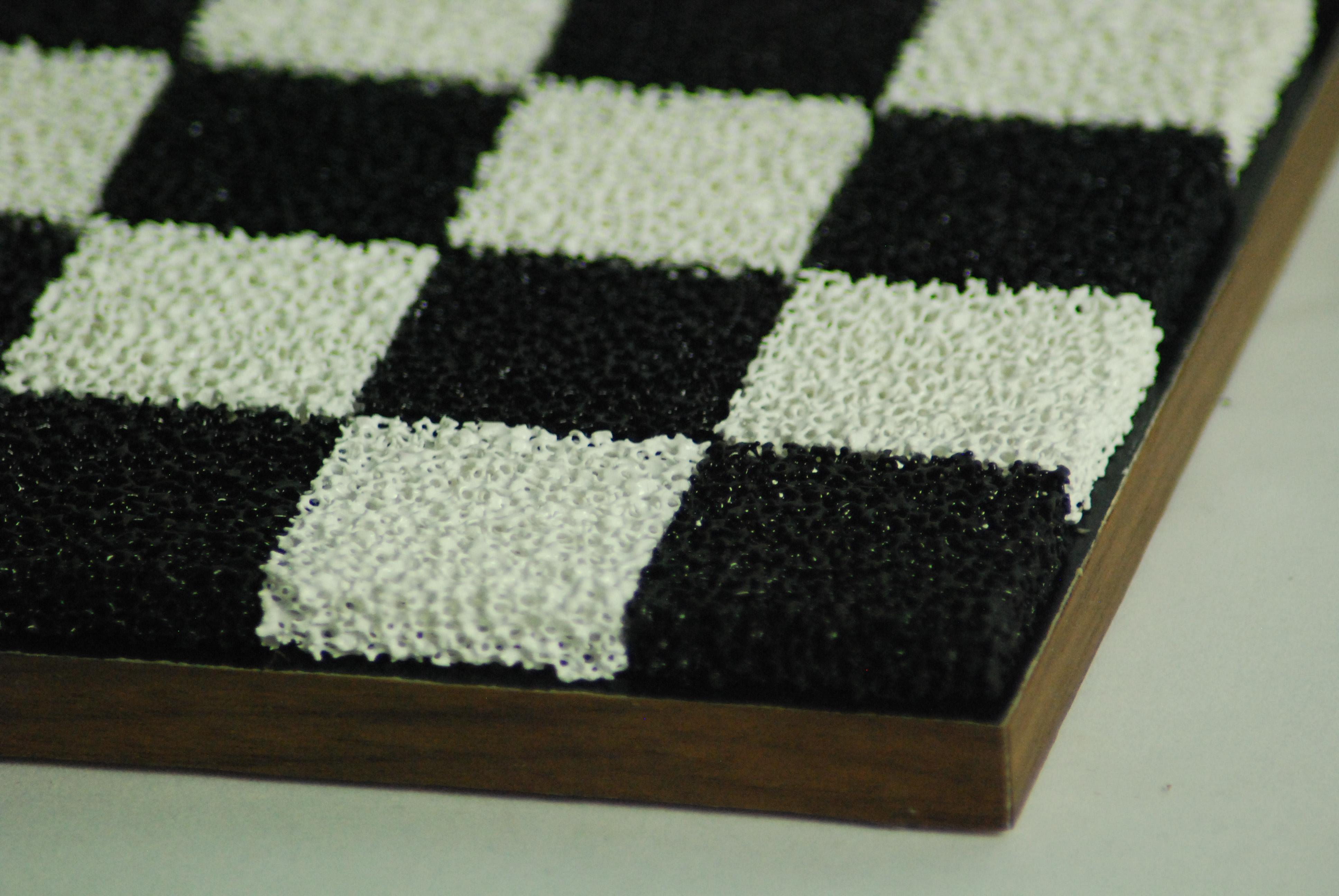 Black + White Porous Ceramic Chess + Checkers Board, Wooden Pieces, Walnut Edge In New Condition For Sale In London, GB