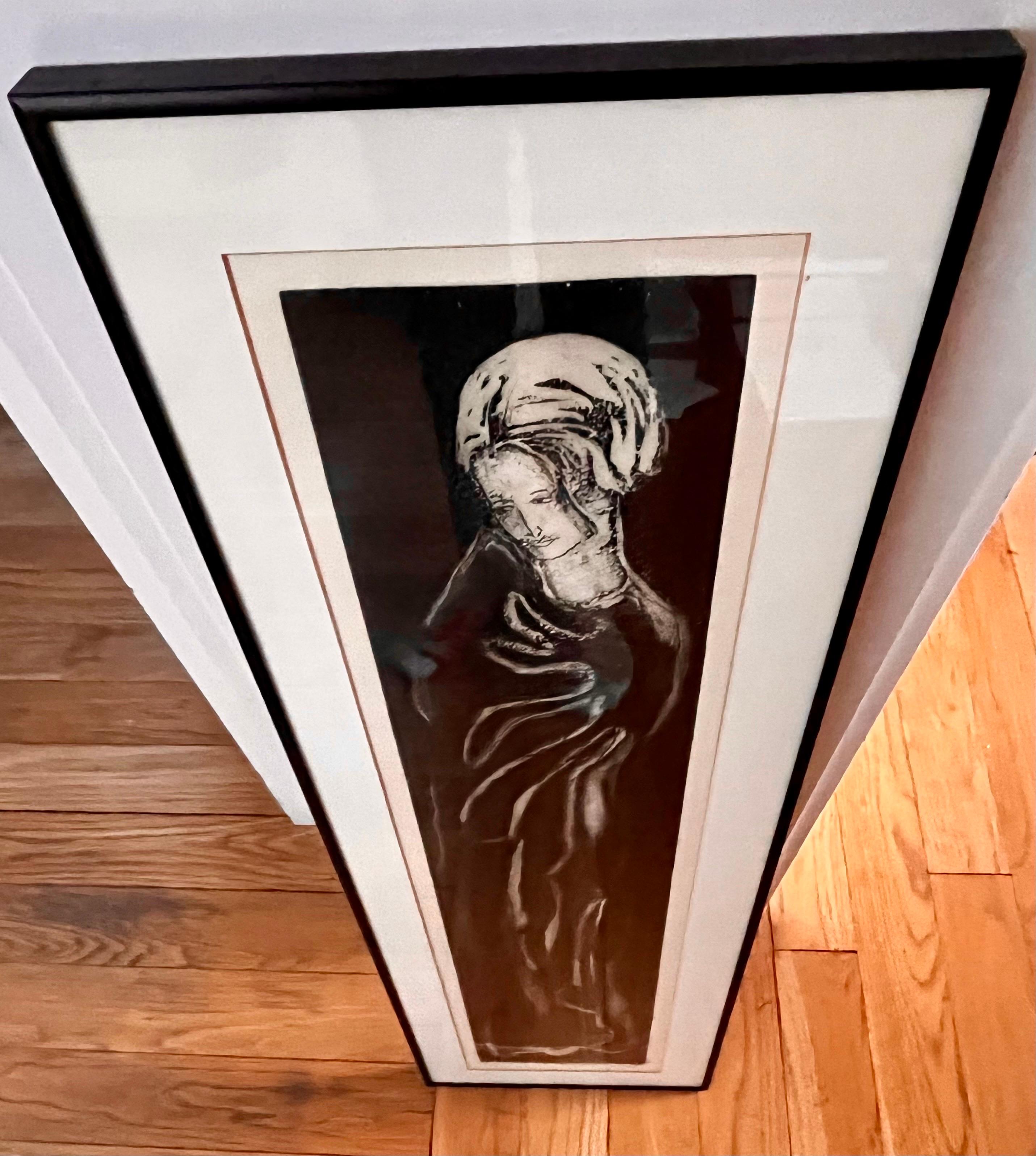 Schwarz-Weiß-Druck einer weiblichen Figur von E. Strectfeld, Bleistift signiert, 10/50 (Papier) im Angebot