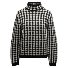 Schwarz-weißer Saint Laurent Herbst/Winter 2021 Karierter Pullover mit Rundhalsausschnitt in Schwarz & Weiß Größe US