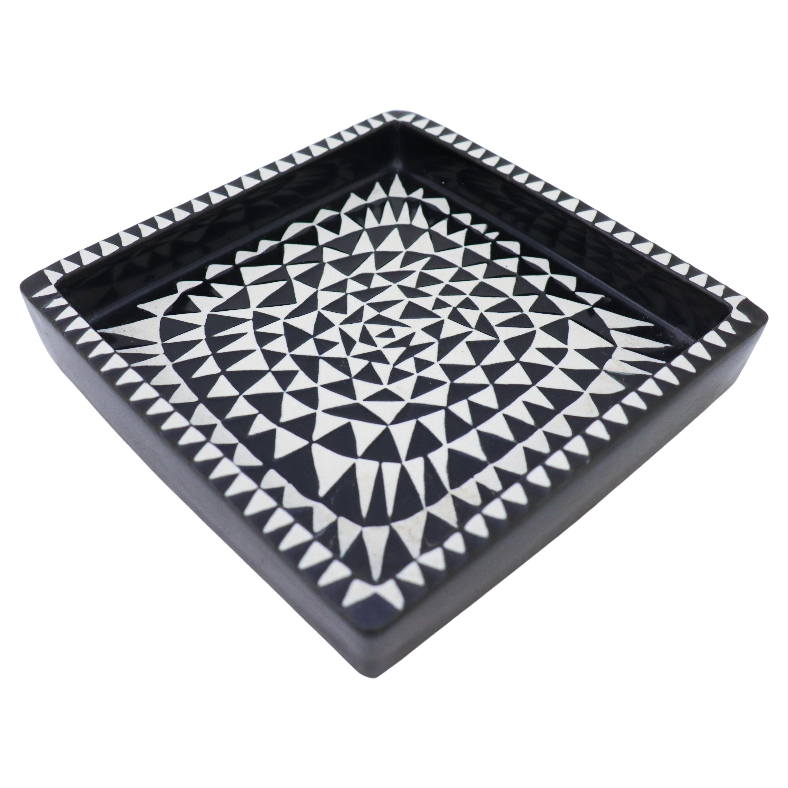 Black & White Serving Dish Domino, Stig Lindberg, Gustavsberg For Sale