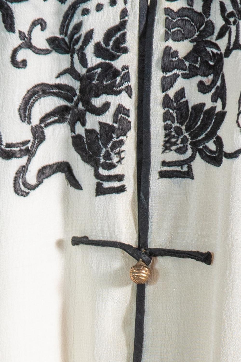 Black & White Silk Embroidered Pajamas For Sale 5