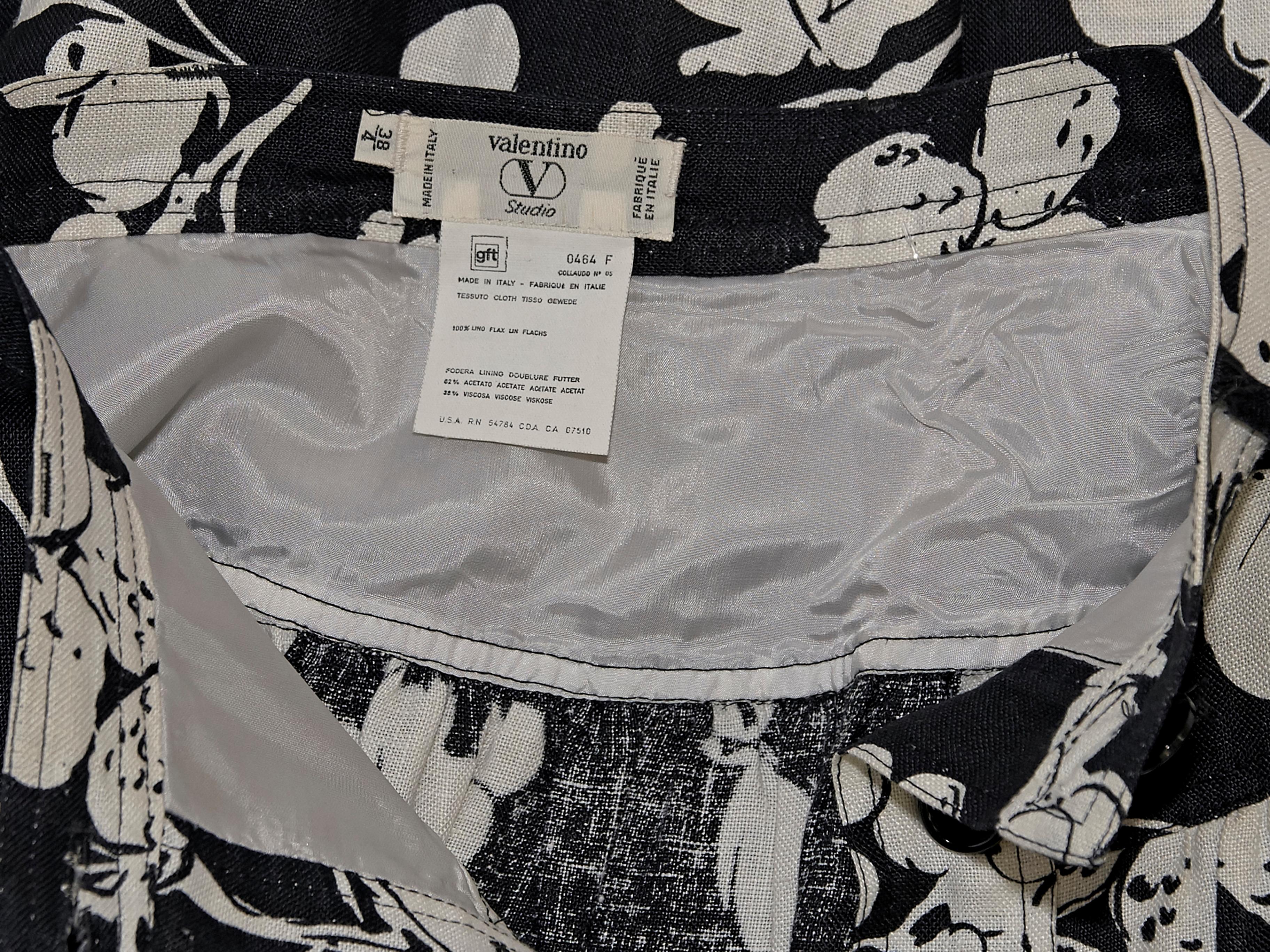 Valentino Black & White Fruit-Printed Linen Skirt In Good Condition In New York, NY