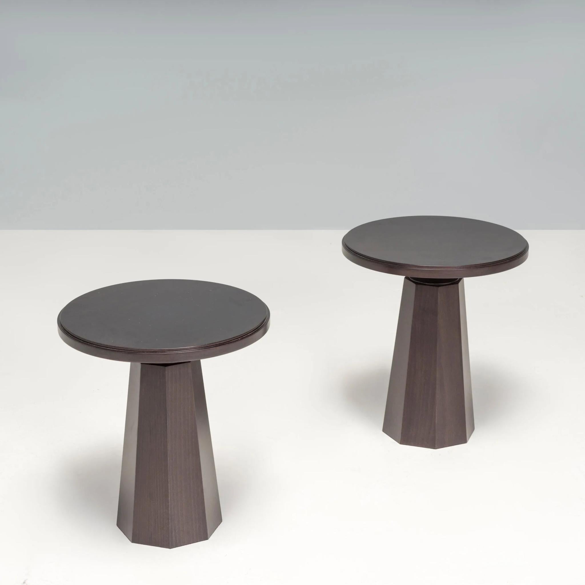 Table d'appoint ronde à piédestal en Wood Wood par Kelly Forslund Bon état - En vente à Basildon, London