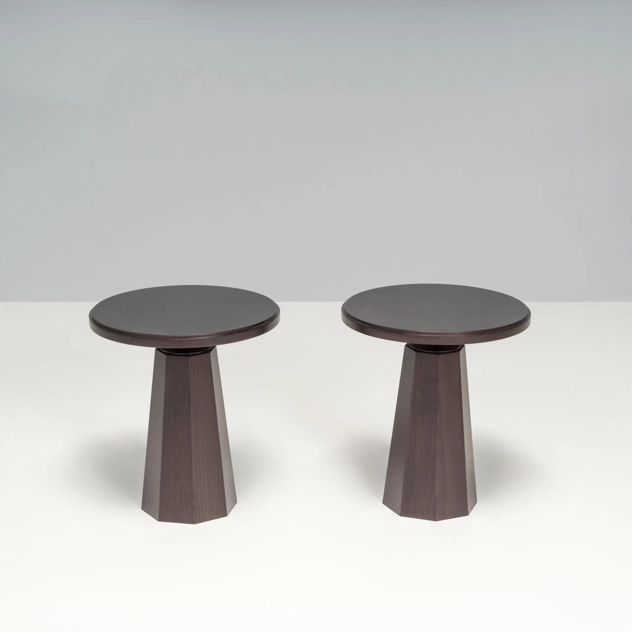 Bois Table d'appoint ronde à piédestal en Wood Wood par Kelly Forslund en vente