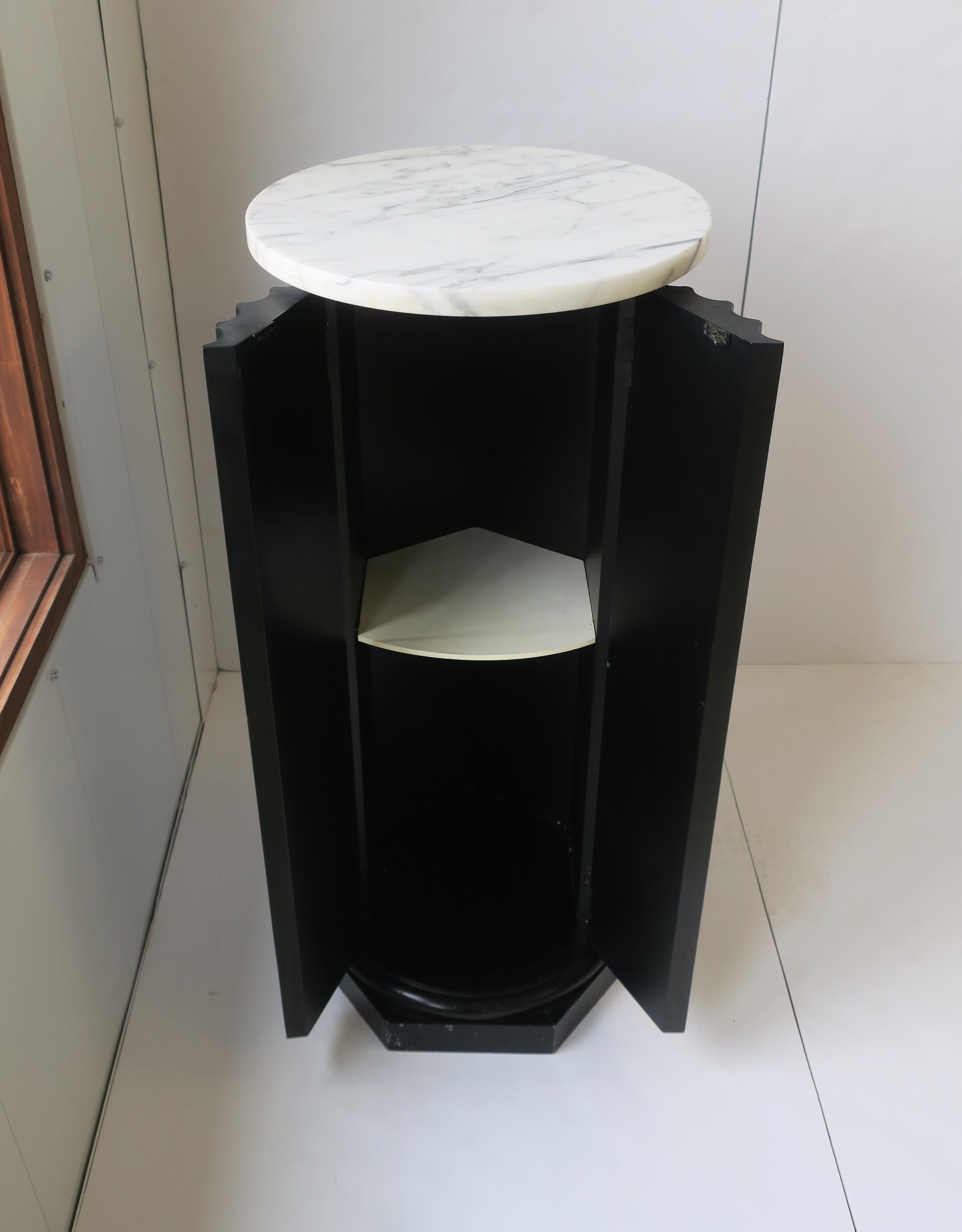 Black Neoclassical Style Column Pedestal Pillar Stand Marble Top For Sale 6