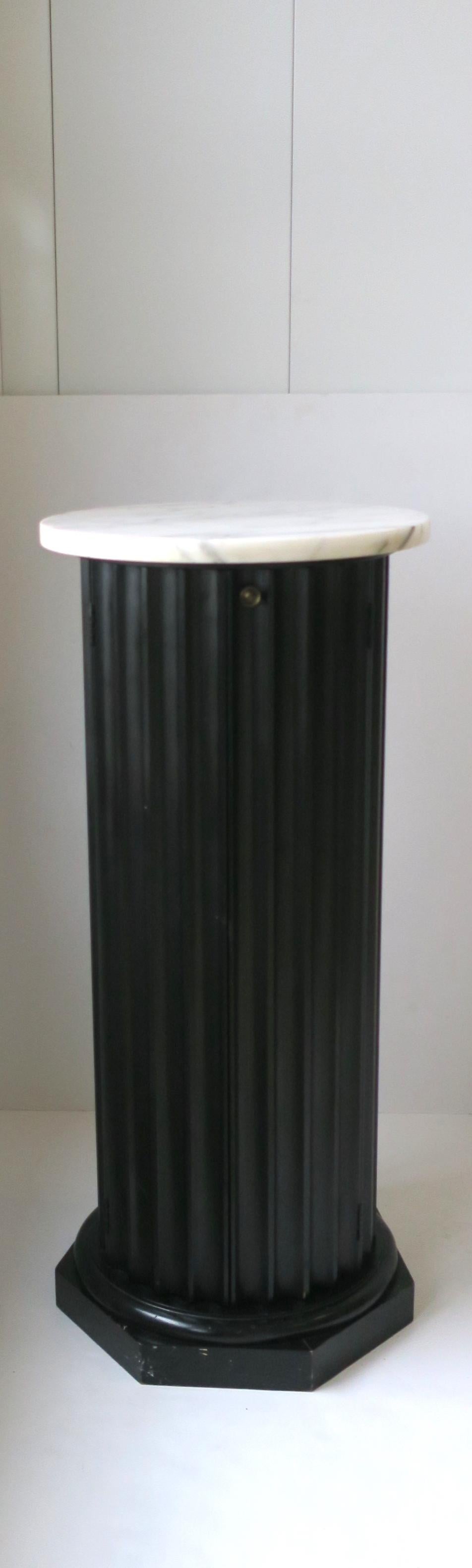 pillar pedestal columns