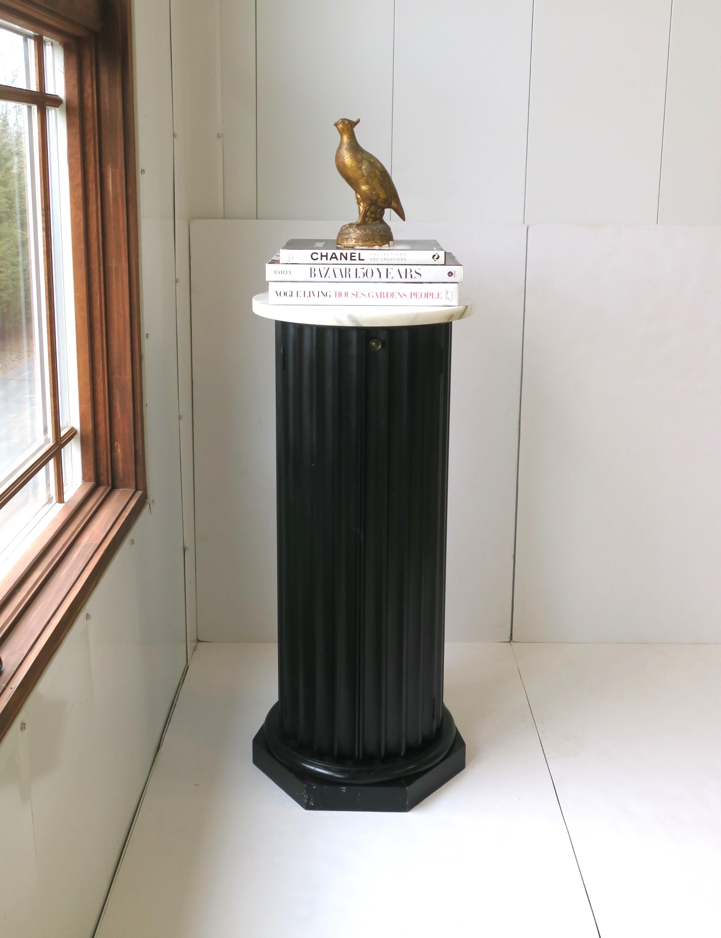 Black Neoclassical Style Column Pedestal Pillar Stand Marble Top In Good Condition In New York, NY