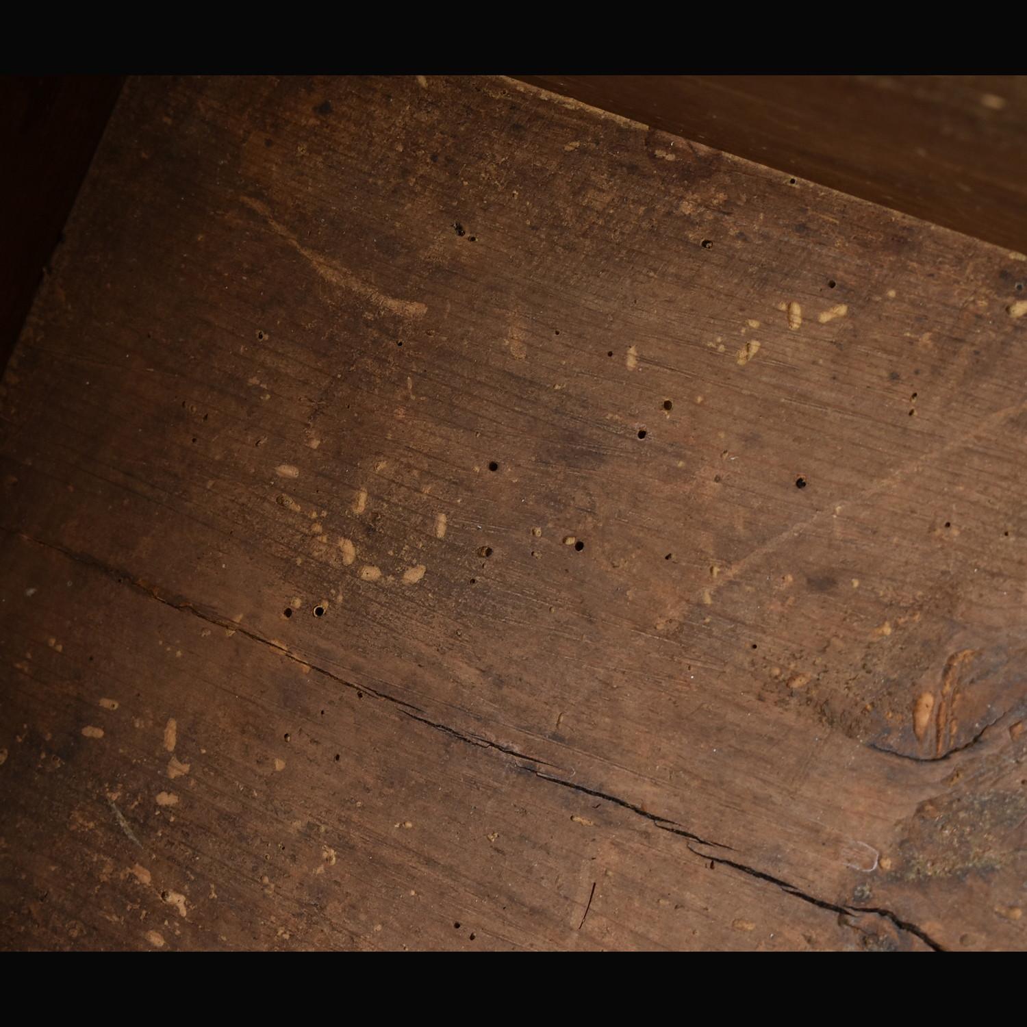 Black Wooden Box from the Edo Period '18th-19th Century' in Japan 4
