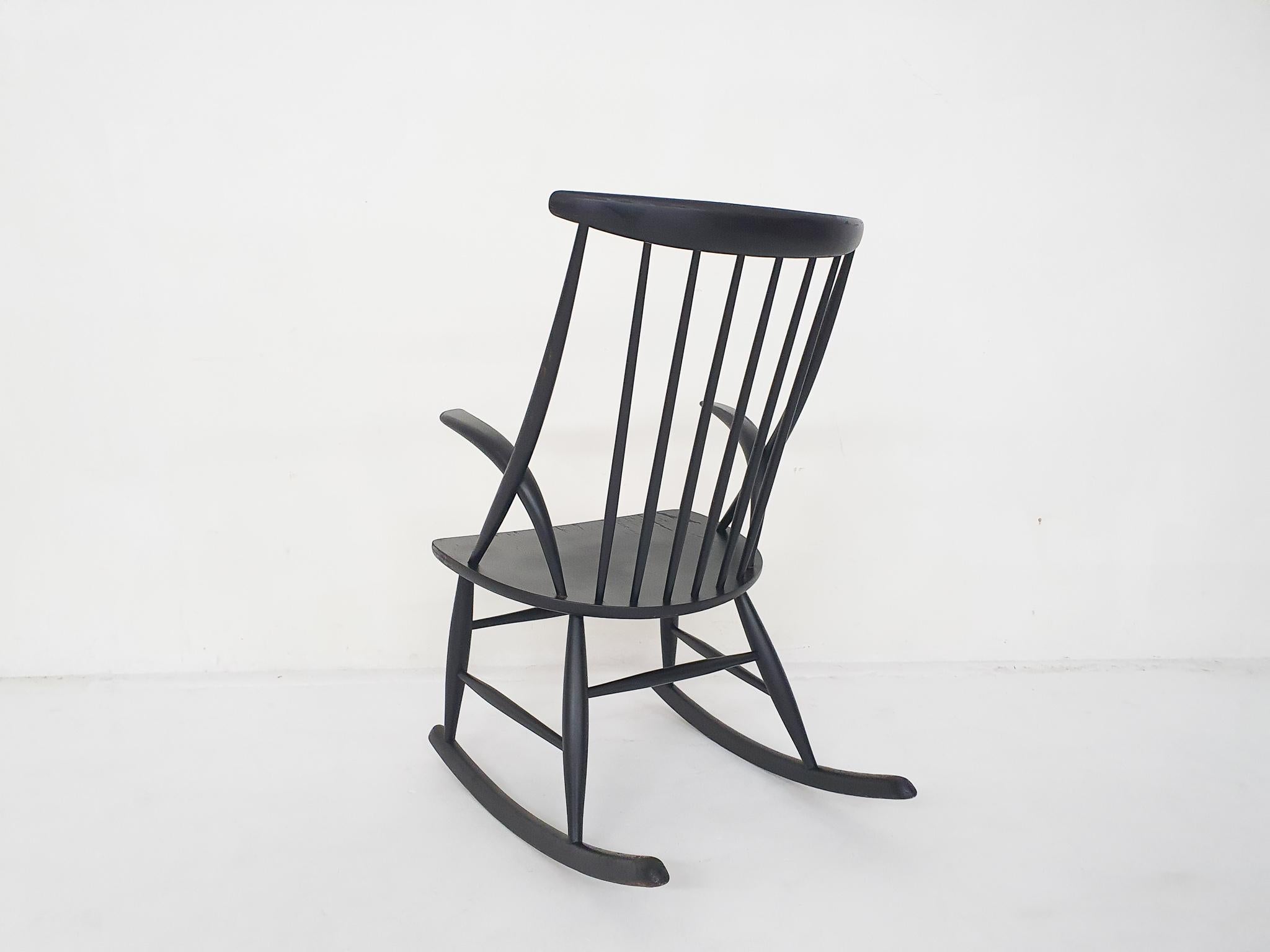 Black Wooden Rocking Chair by Illum Wikkelso for Niels Eilersen Model IW3 For Sale 2