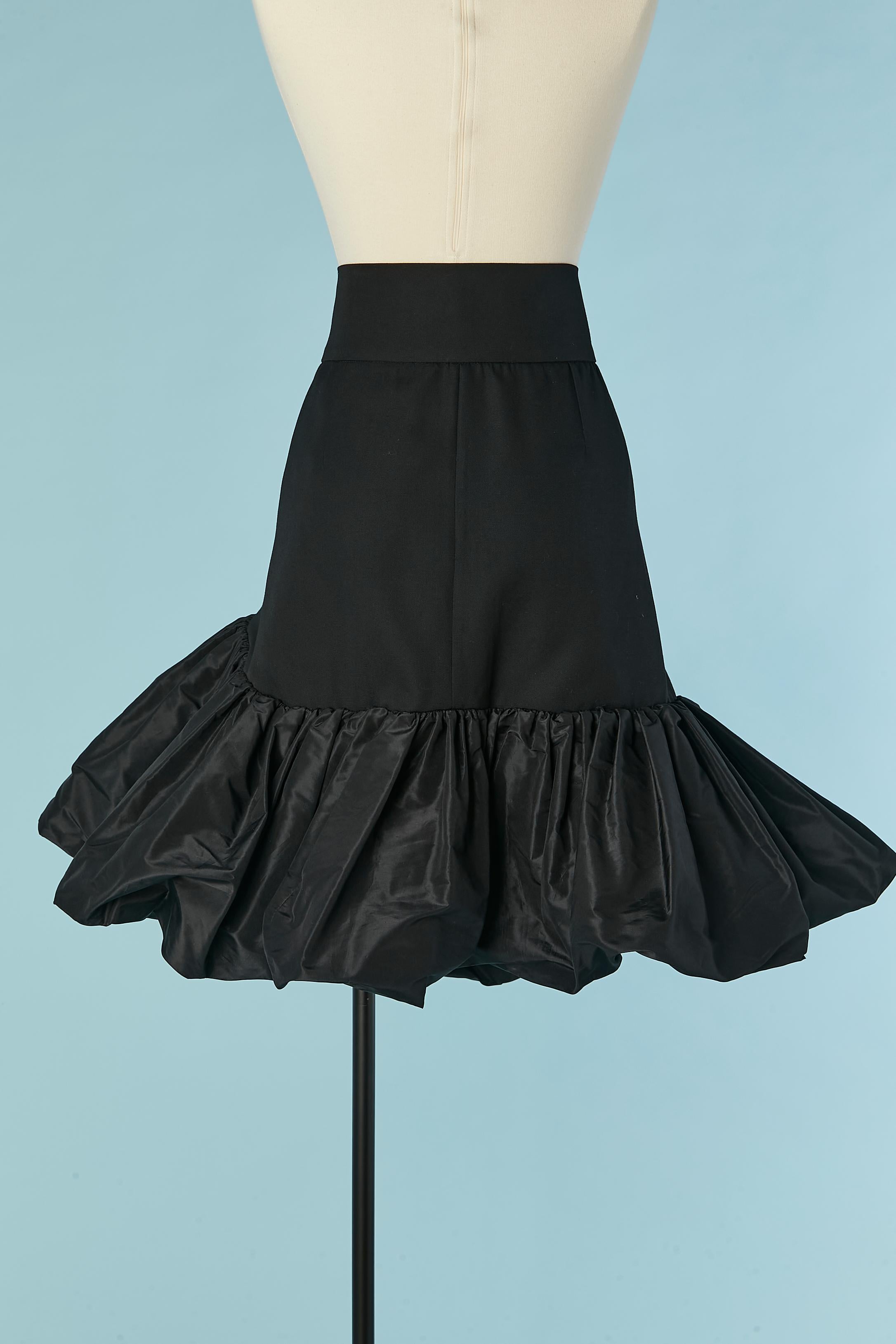 Jupe à volants en laine et soie noire Yves Saint Laurent Rive Gauche Circa 1990 Pour femmes en vente