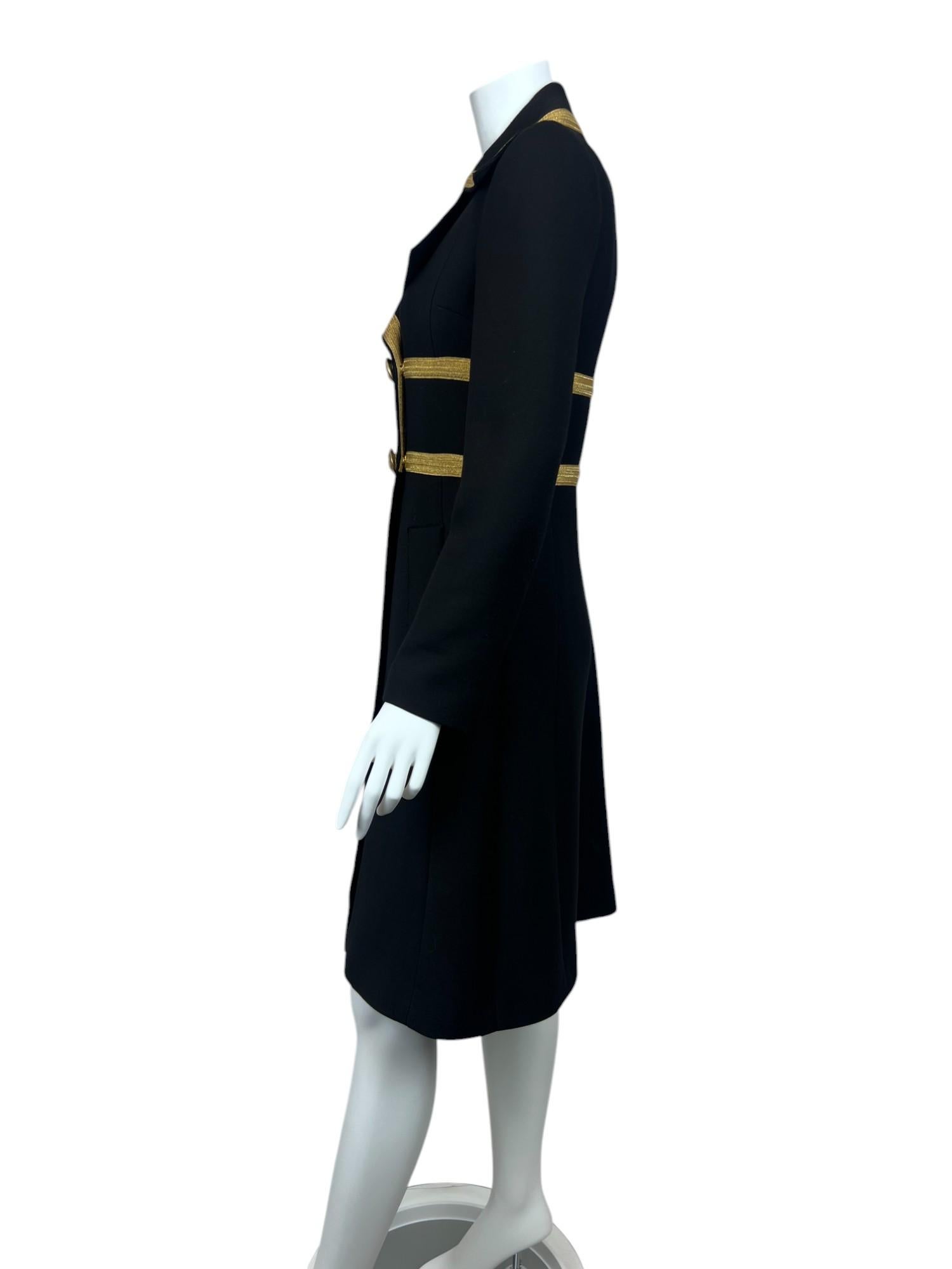 Cappotto in lana nera stile militare con rifiniture metalliche Sz: IT 40 in vendita 6