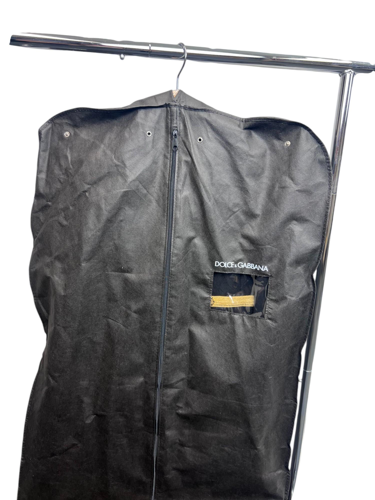 Cappotto in lana nera stile militare con rifiniture metalliche Sz: IT 40 in vendita 13