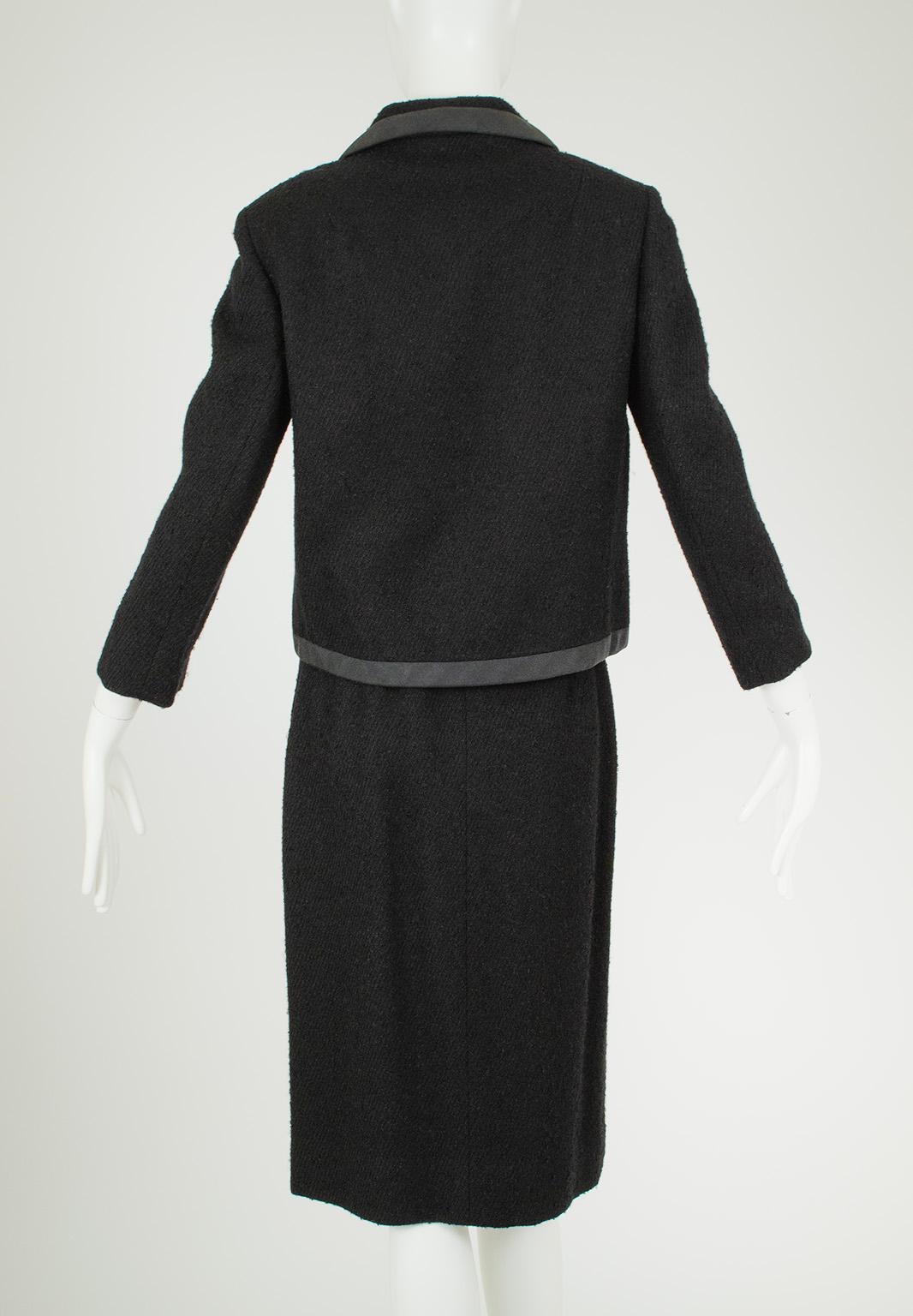 Donna Abito Jackie Mourning in lana bouclé nera con colletto a pan e linea ad A, M. I., anni '60 in vendita