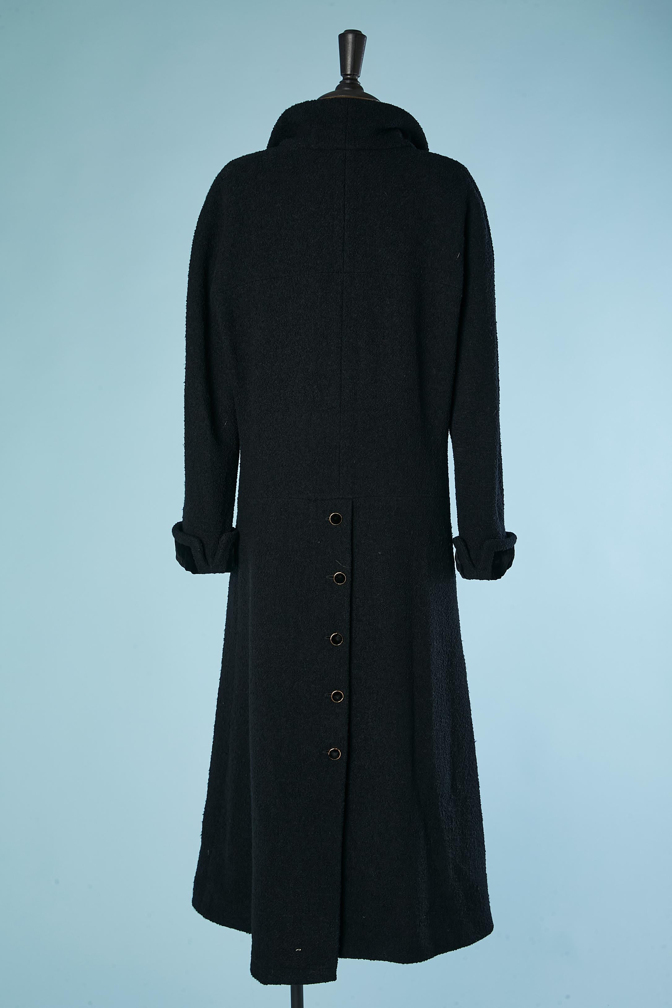 Black wool coat with black silk velvet details Chanel Boutique  For Sale 2