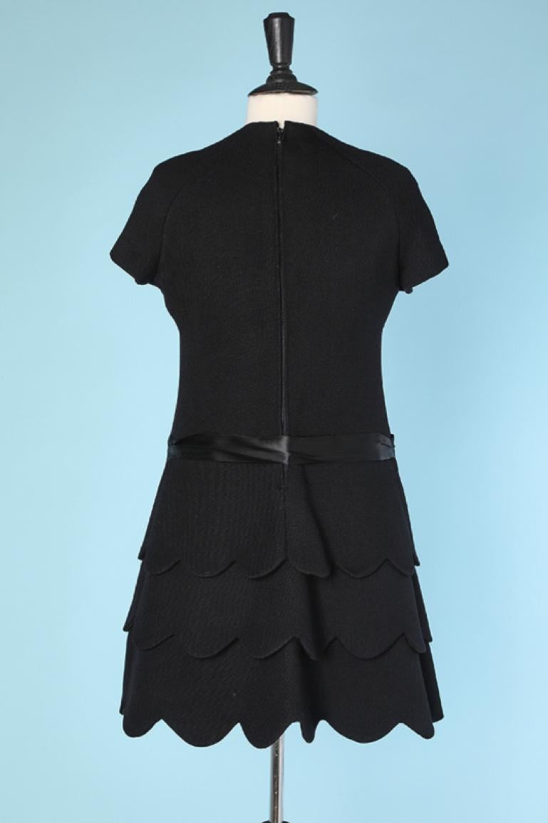 Black wool cocktail dress with and satin belt & bow Vager Nastat Real  For Sale 1