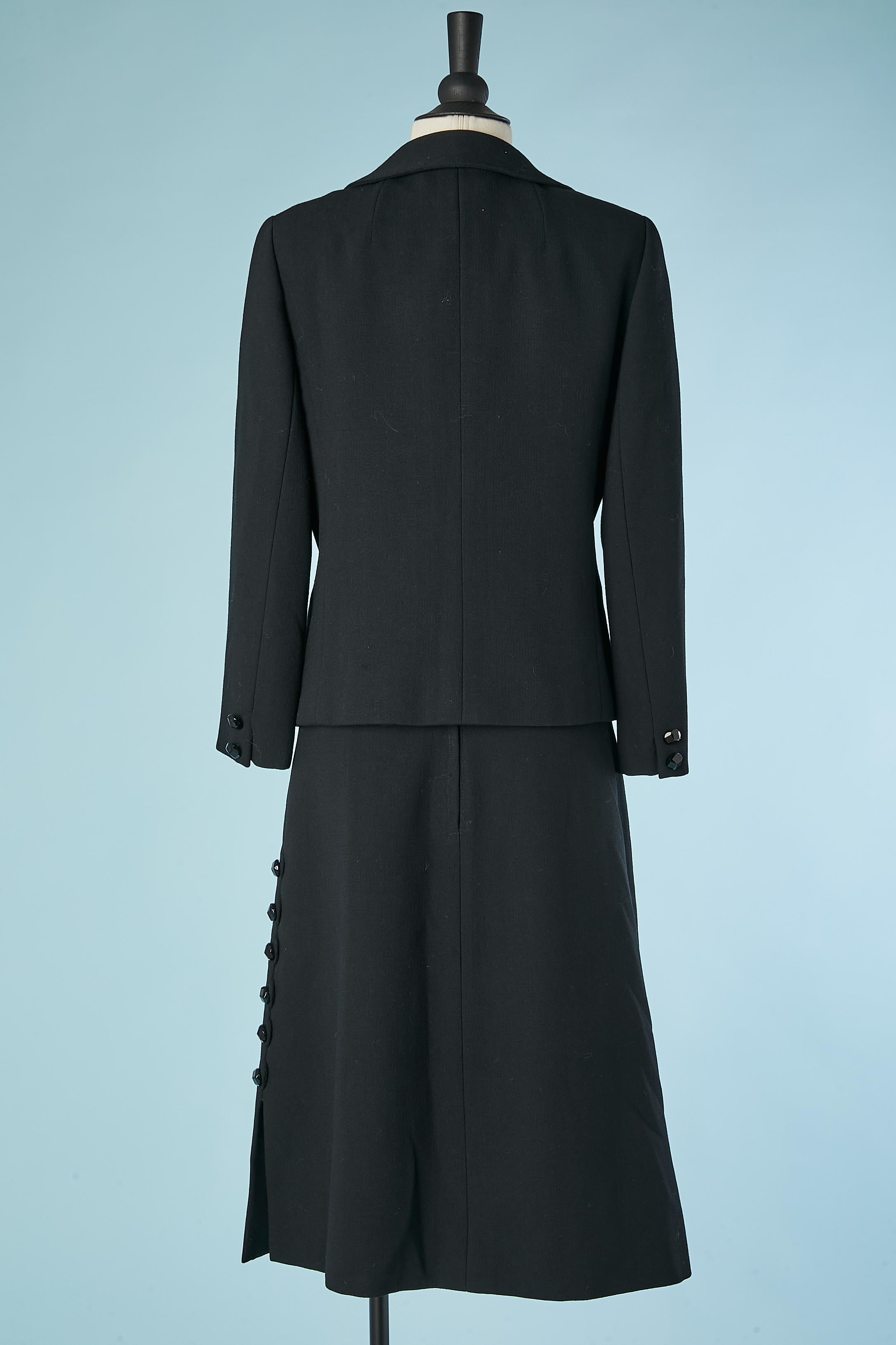 Black wool crêpe skit-suit with black buttons Christian Dior New-York Circa 1950 For Sale 2