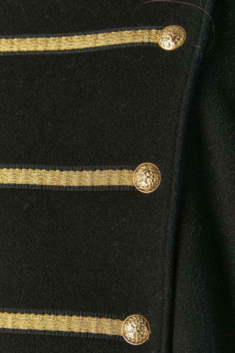Black wool double-breasted coat with gold passementerie State of Claude Montana In Excellent Condition For Sale In Saint-Ouen-Sur-Seine, FR