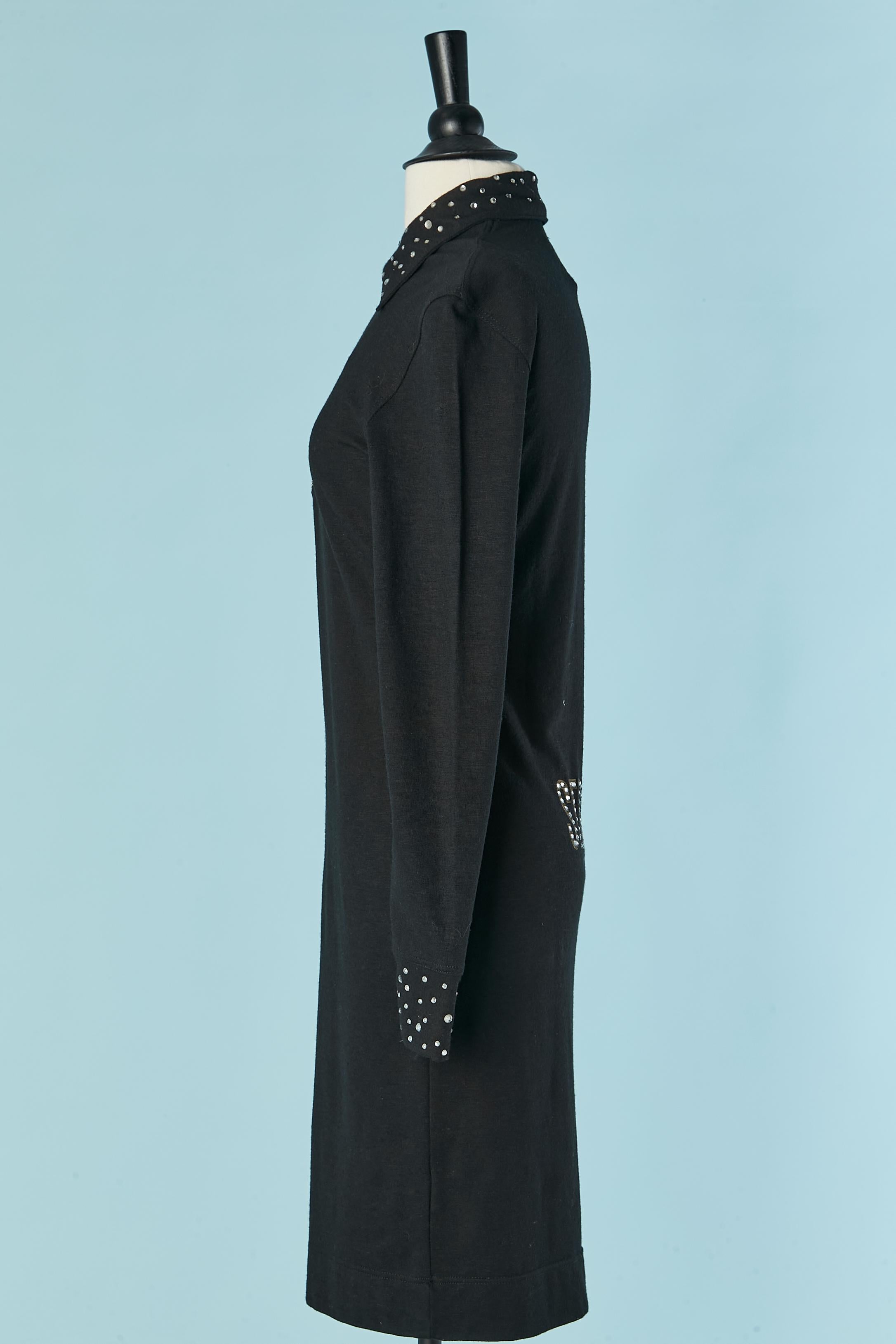 Robe de cocktail en jersey de laine noire ornée de strass Moschino Jeans Excellent état - En vente à Saint-Ouen-Sur-Seine, FR