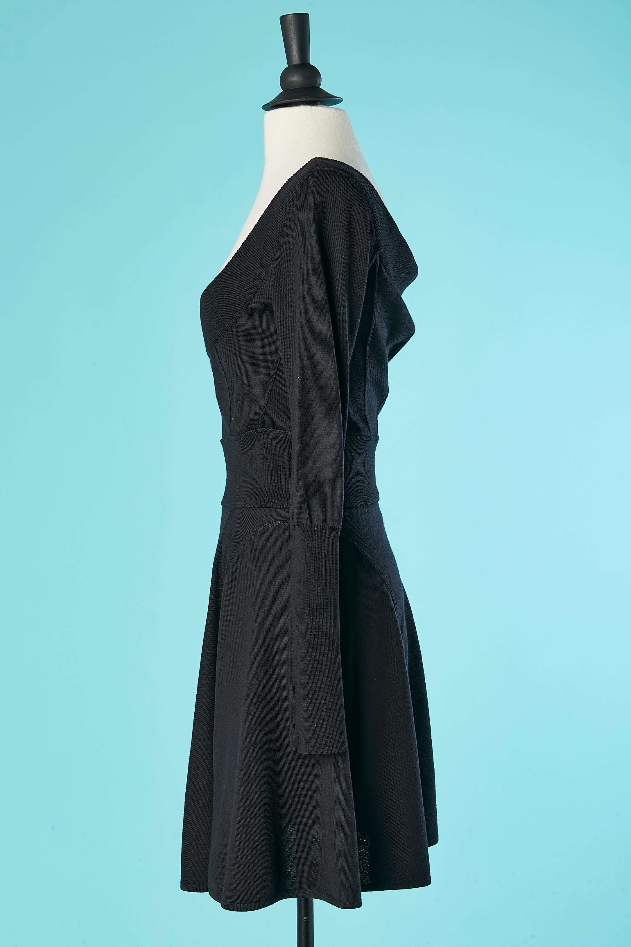 Schwarzes Kleid aus Wollstrick Alaia  Damen im Angebot
