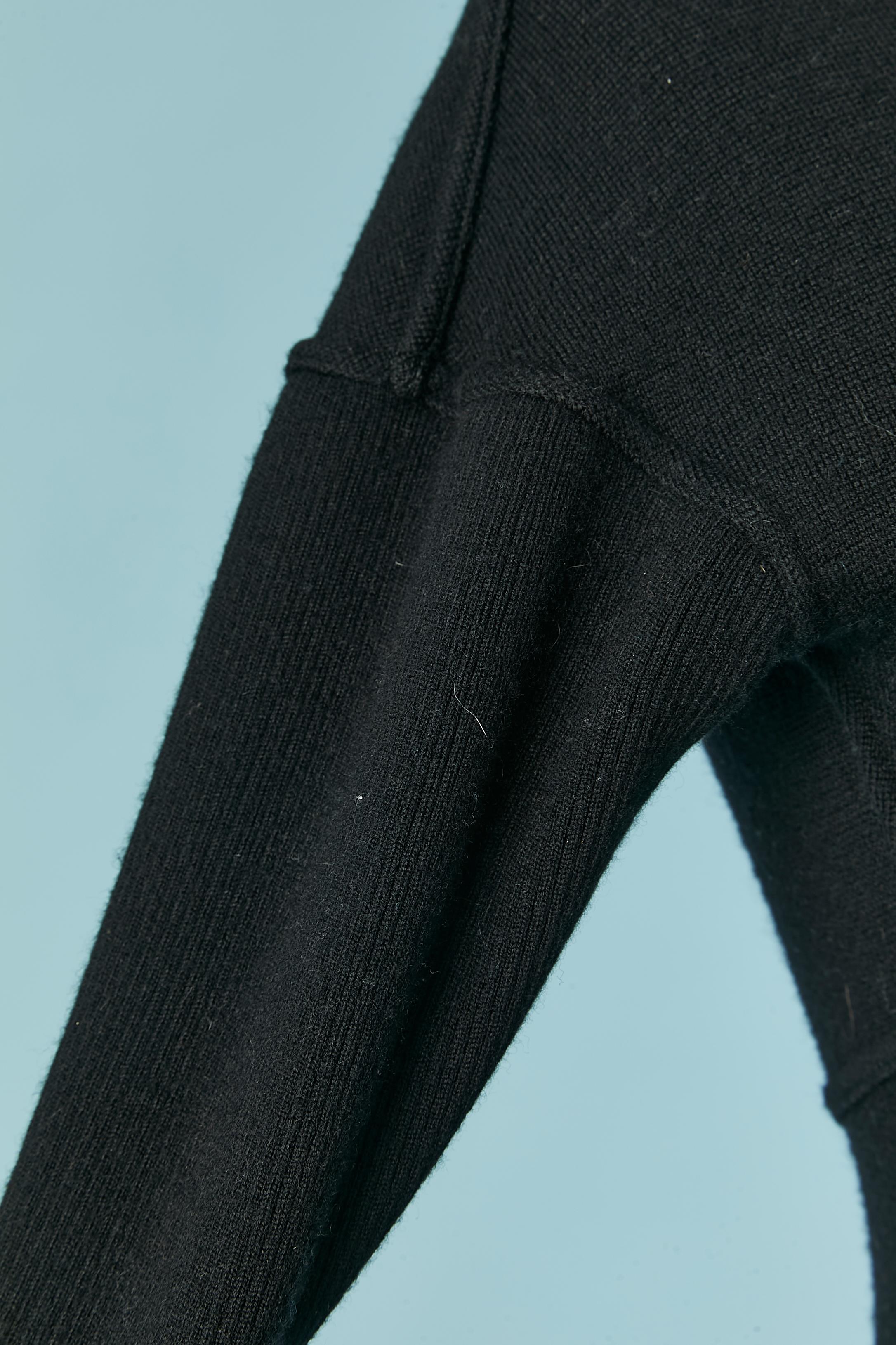 Schwarzes Wollstrickkleid mit Schnitt und Reißverschluss hinten Mitte AlaÏa Damen im Angebot