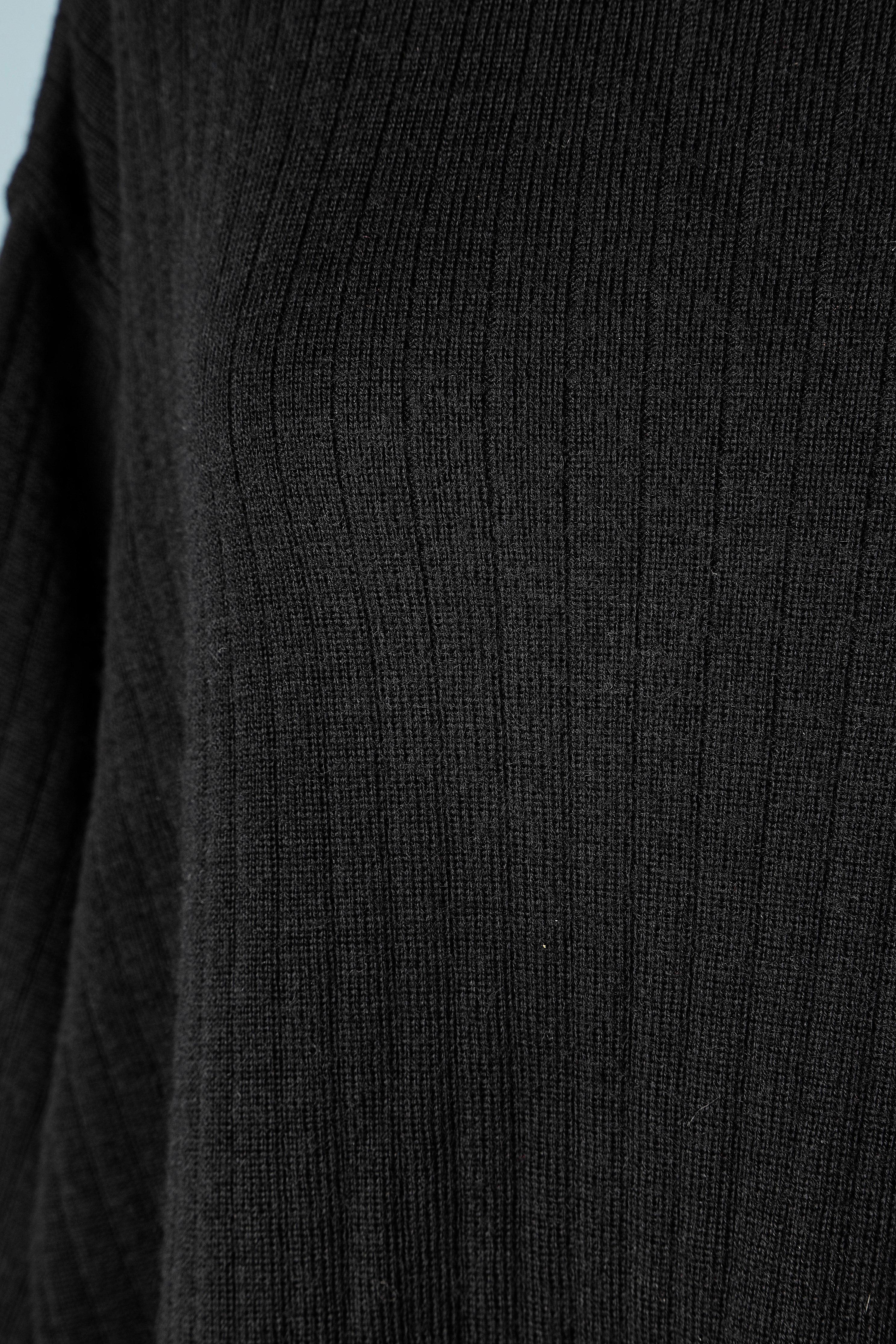 Noir Pull oversize en laine noire JOSEPH TRICOT en vente
