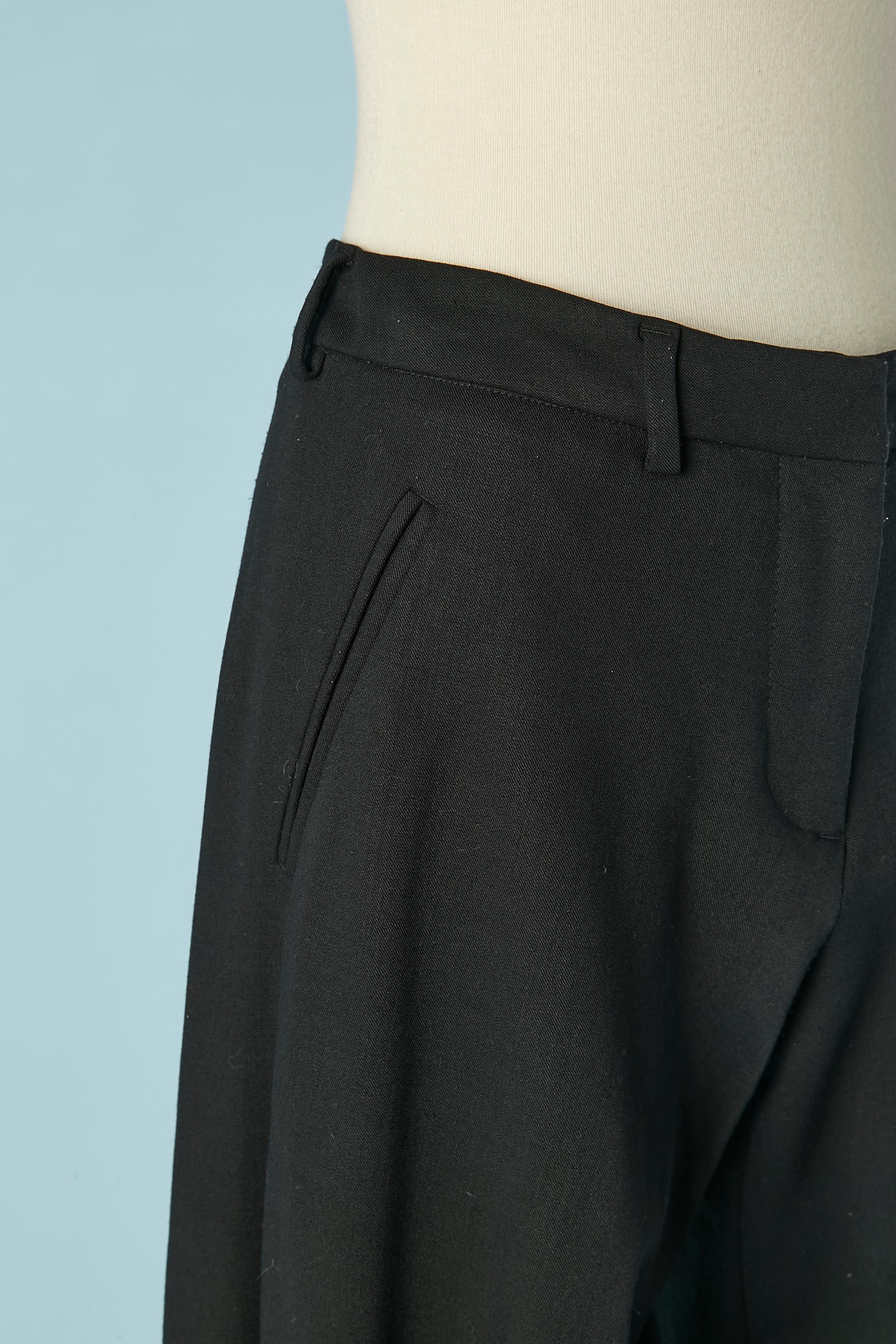 Black wool patered trouser Alexander McQueen In Excellent Condition For Sale In Saint-Ouen-Sur-Seine, FR