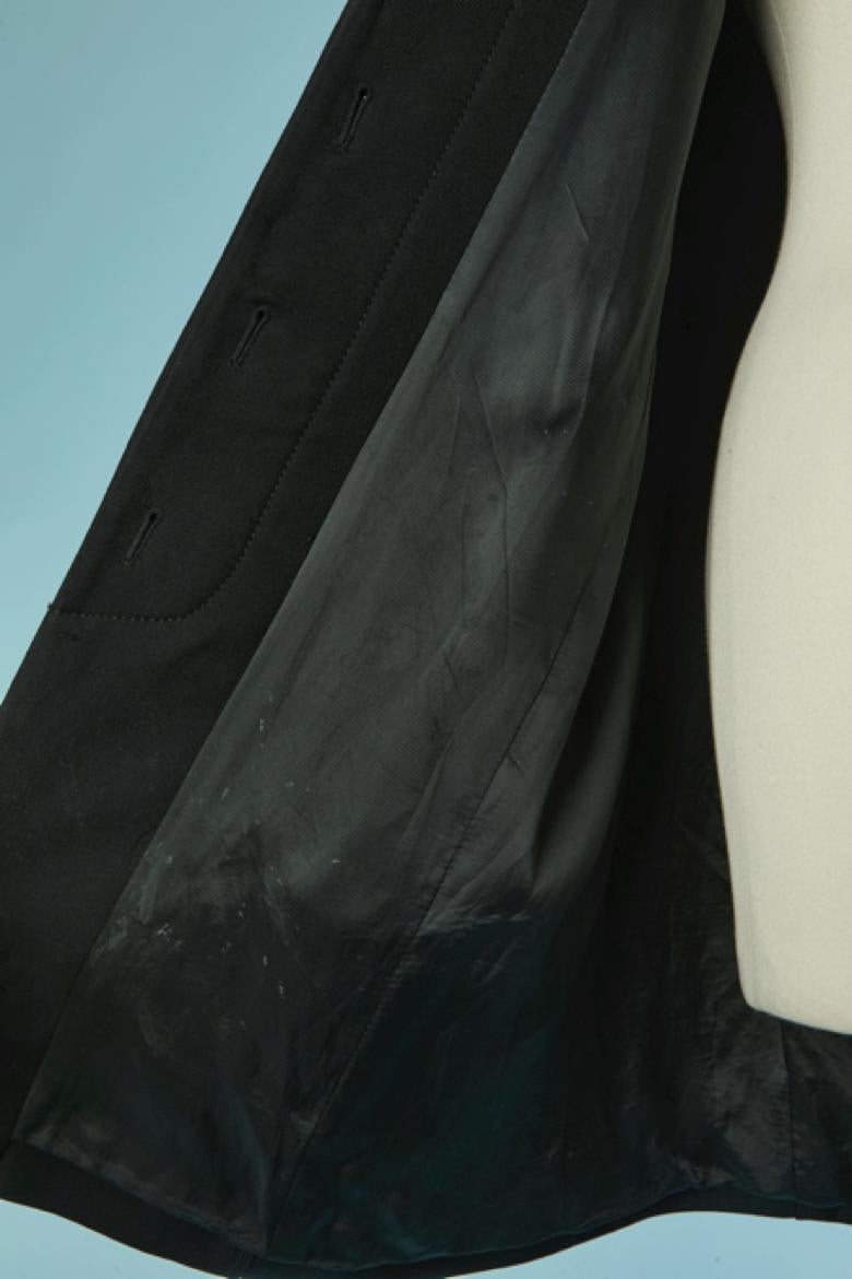 Manteau croisé en laine noire avec nœud en cuir BALENCIAGA en vente 3