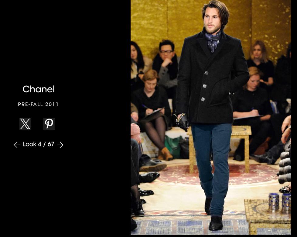 Caban en laine noire à simple boutonnage CHANEL Les Métiers d'Art Paris-Bizance 2011 en vente 5