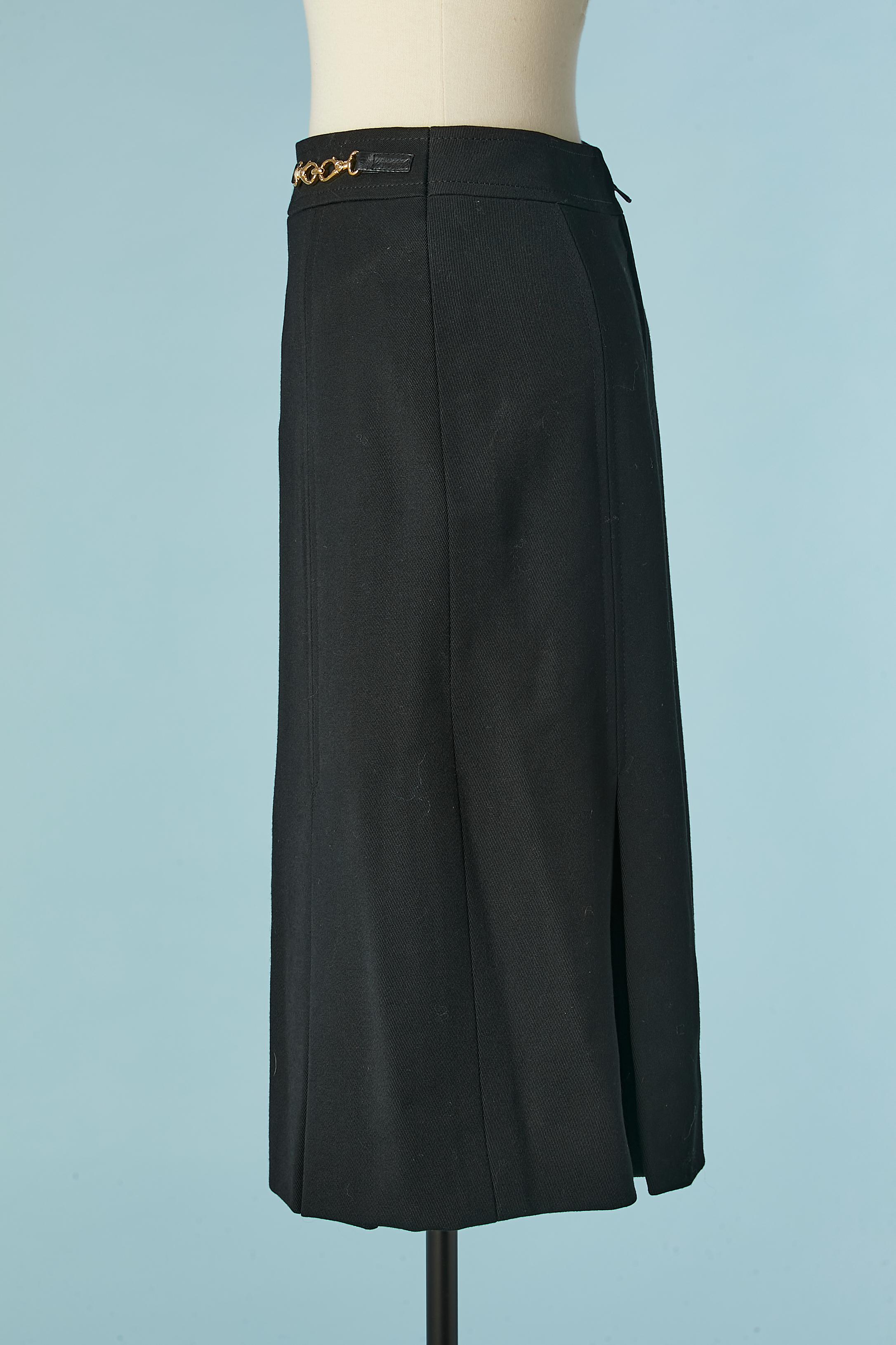 Black wool skirt with box pleats and gold metal buckle on the waist CELINE In Excellent Condition For Sale In Saint-Ouen-Sur-Seine, FR