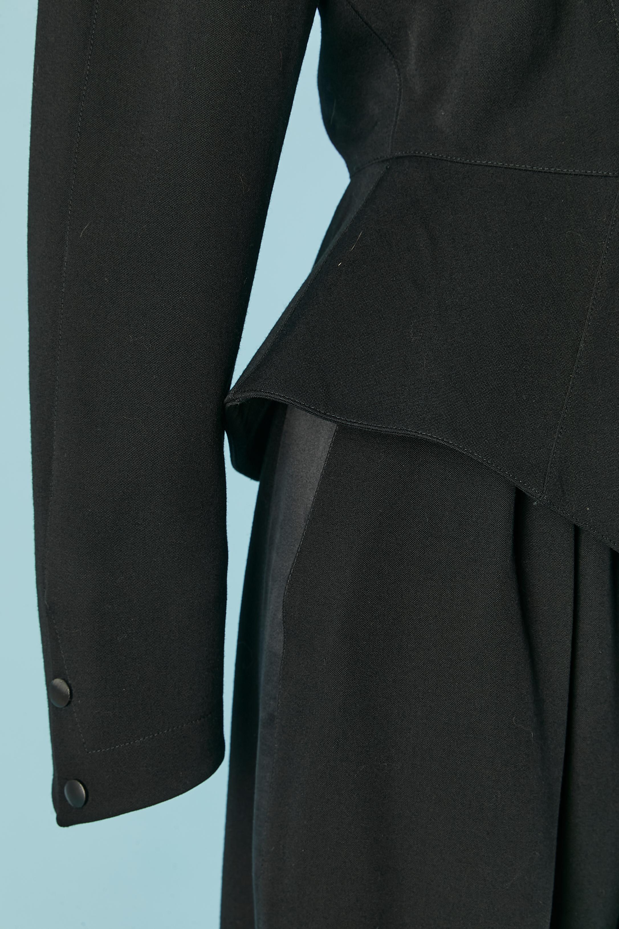 Women's Black wool Tuxedo trouser-suit  with black satin-silk collar Thierry Mugler For Sale