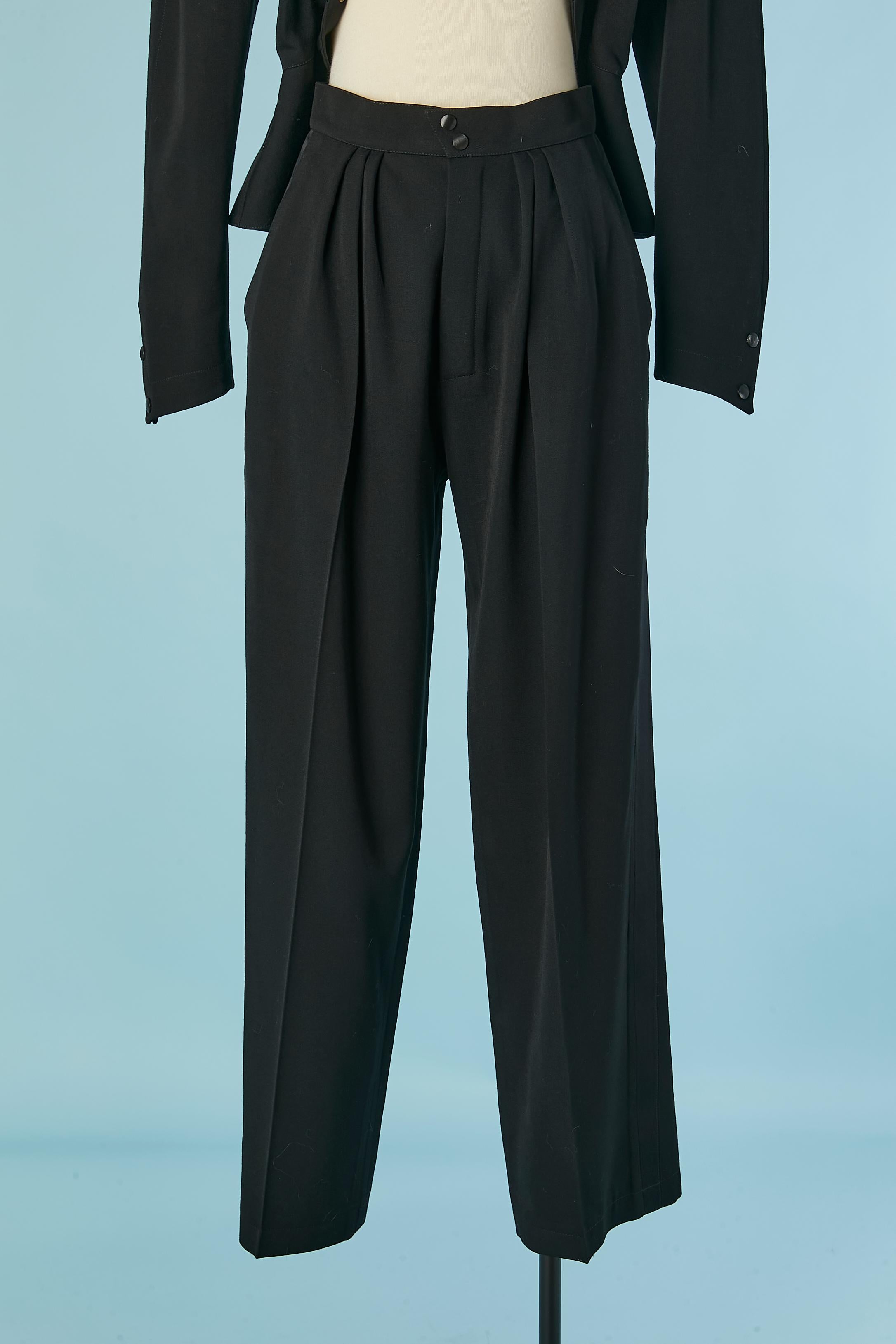 Black wool Tuxedo trouser-suit  with black satin-silk collar Thierry Mugler For Sale 3