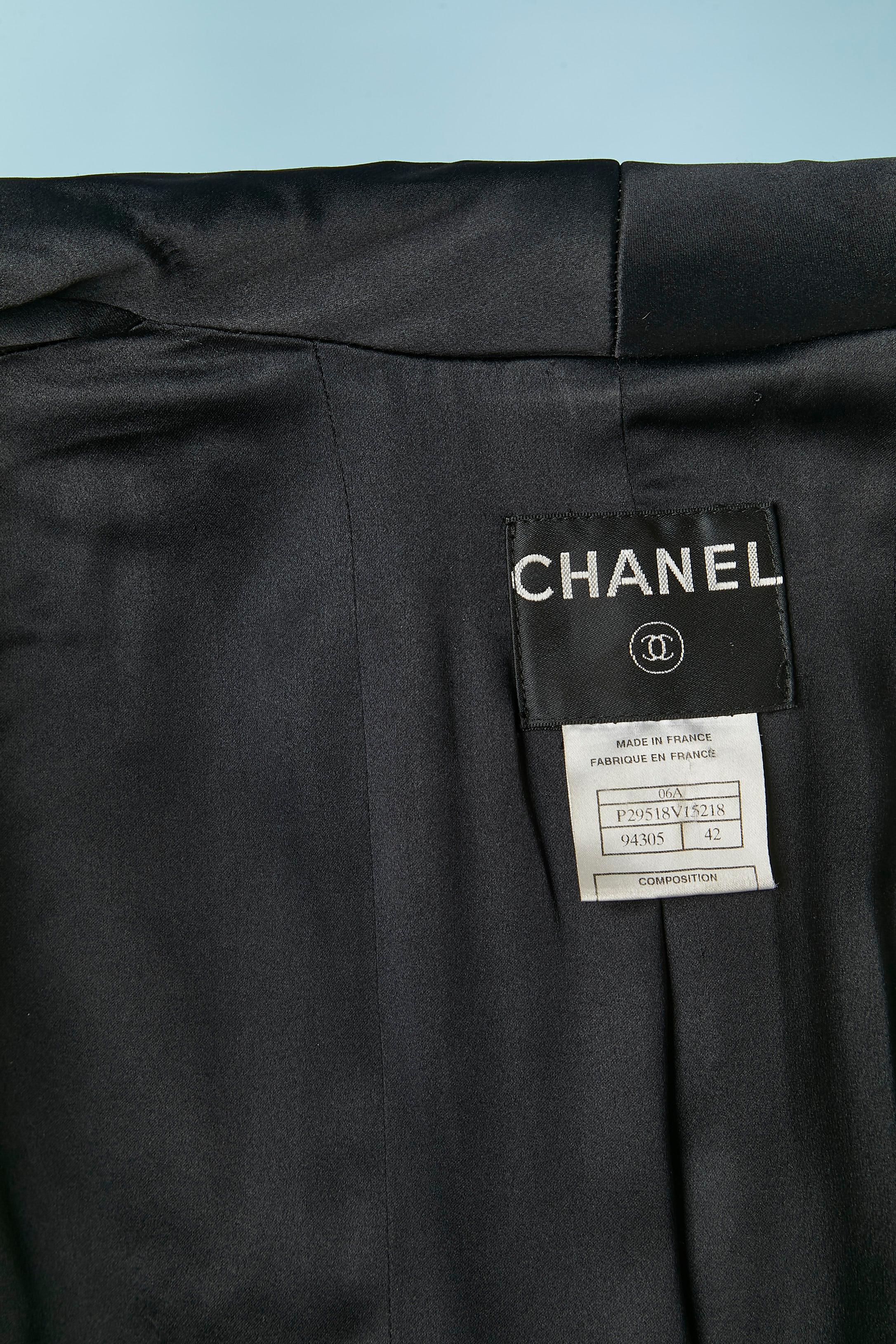 Black wool tweed edge to edge jacket with silk collar CHANEL For Sale 5