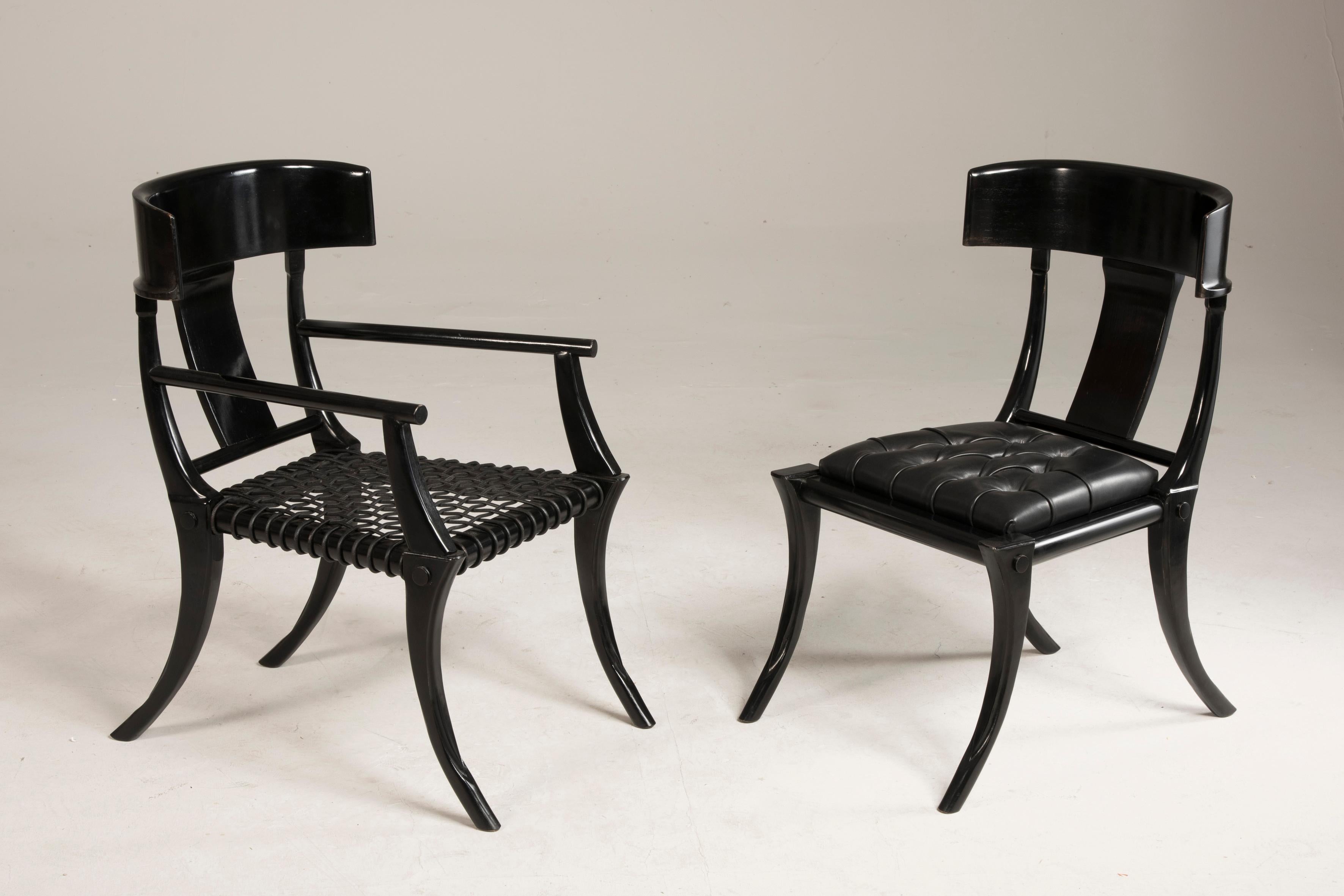 Sessel mit Säbelbeinen aus schwarzem gewebtem Leder und Holz in anpassbaren Farben und Polsterung im Angebot 4